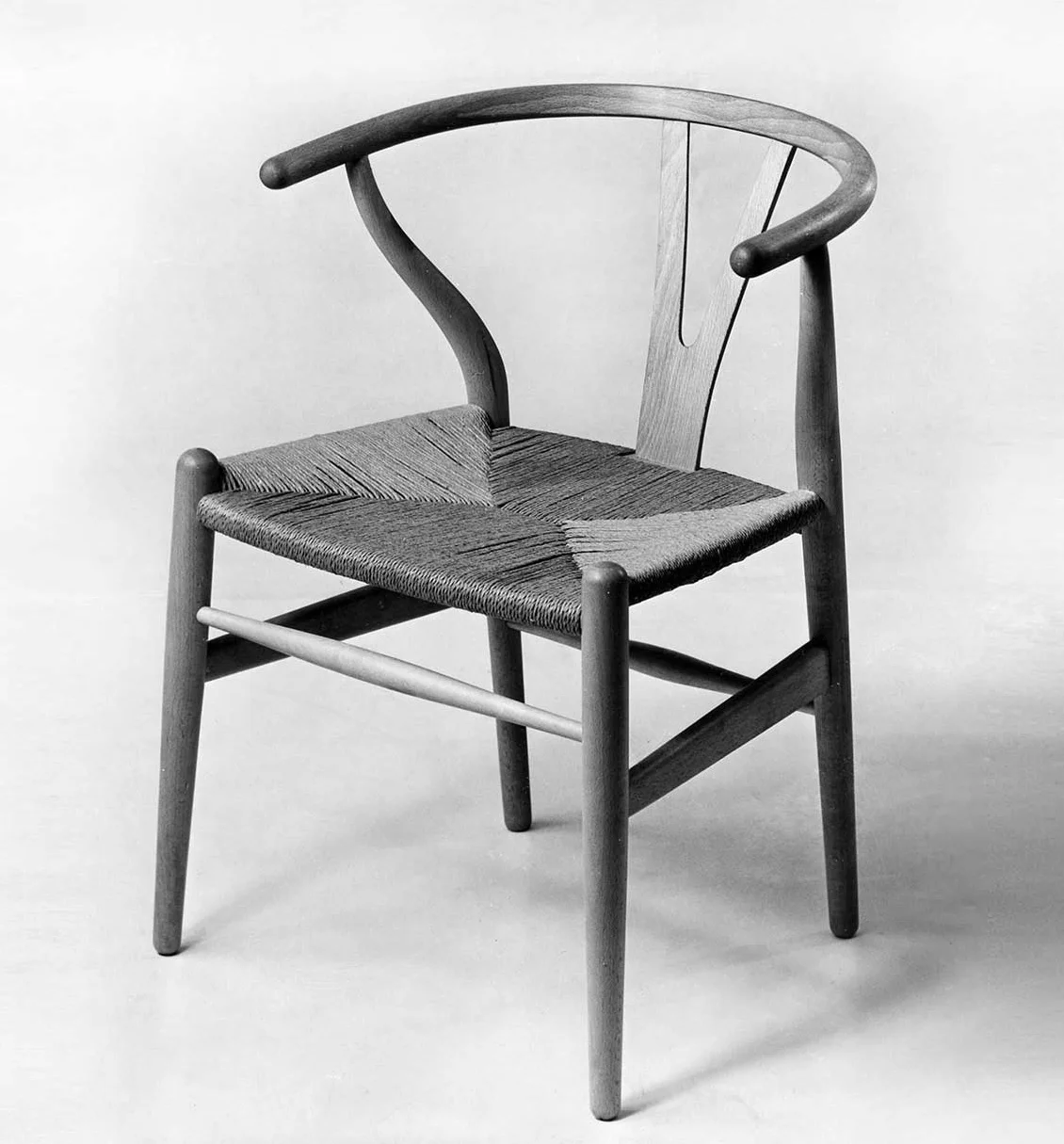 Hans Wegner - Wishbone Chair (1949)