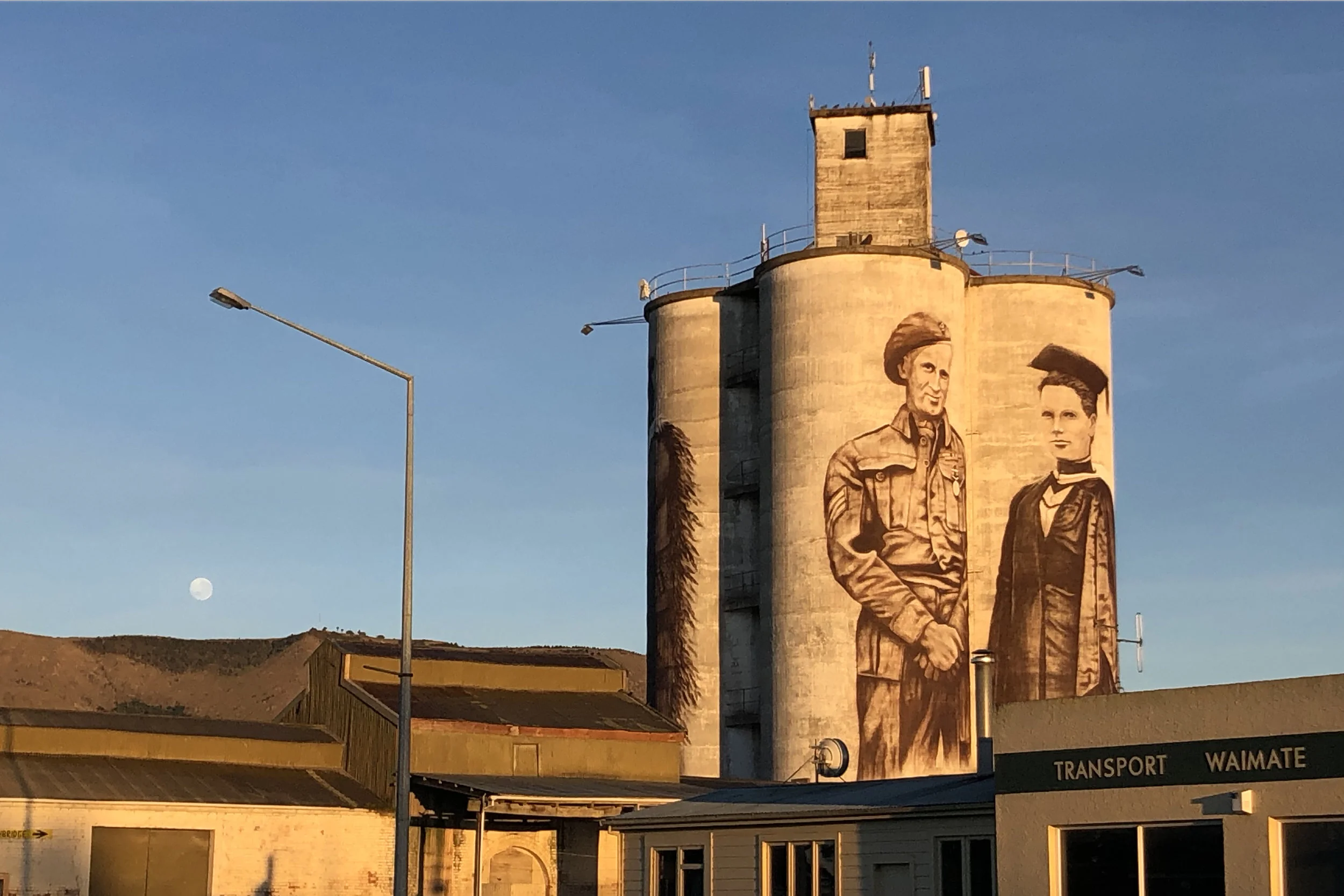 silos.jpg