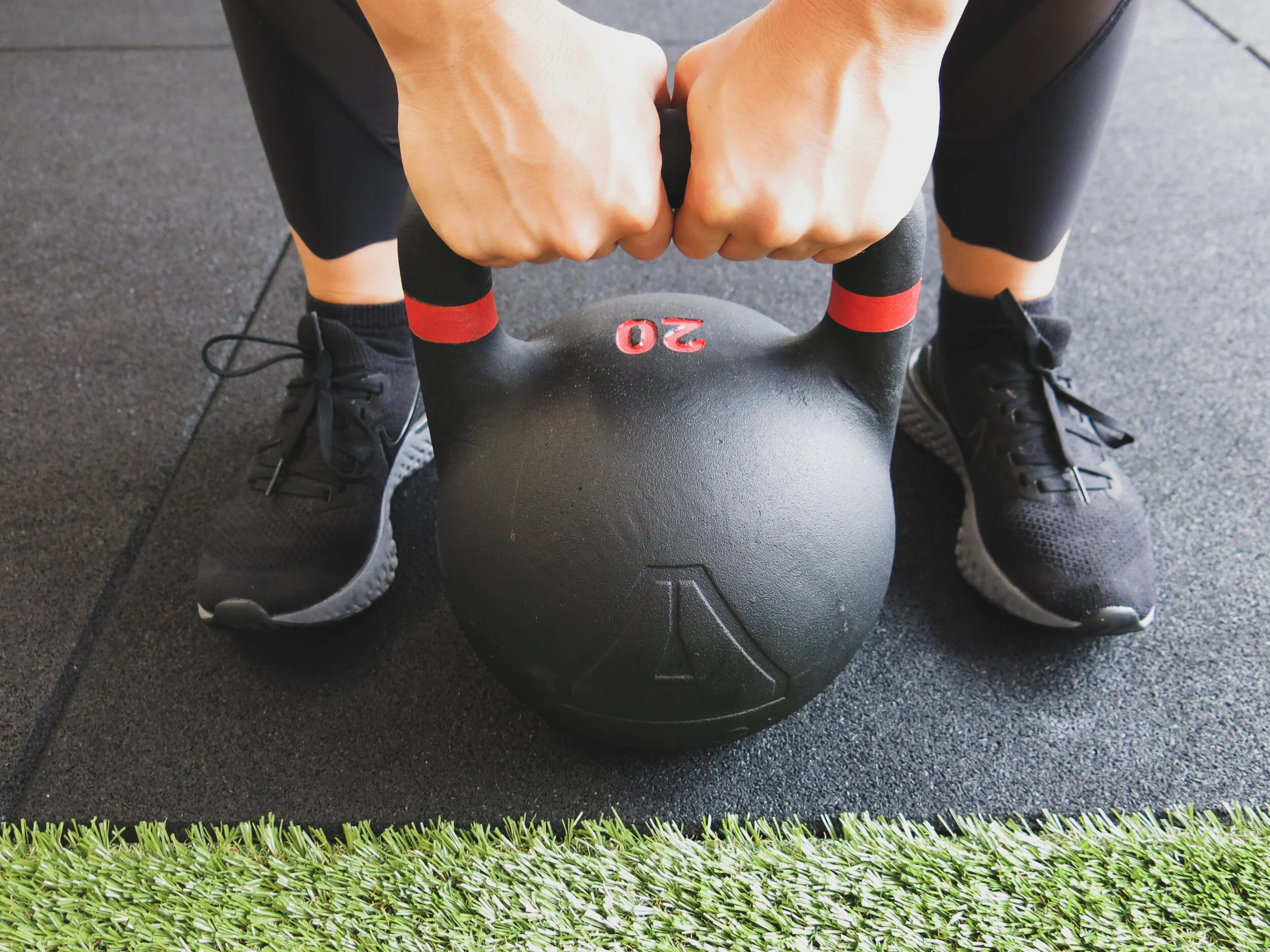 Strength and conditioning coach, speed training coach, Agility and Speed coach, Hiit Training, home studio, online training programs, fitness gym, fitness near me, health and fitness.