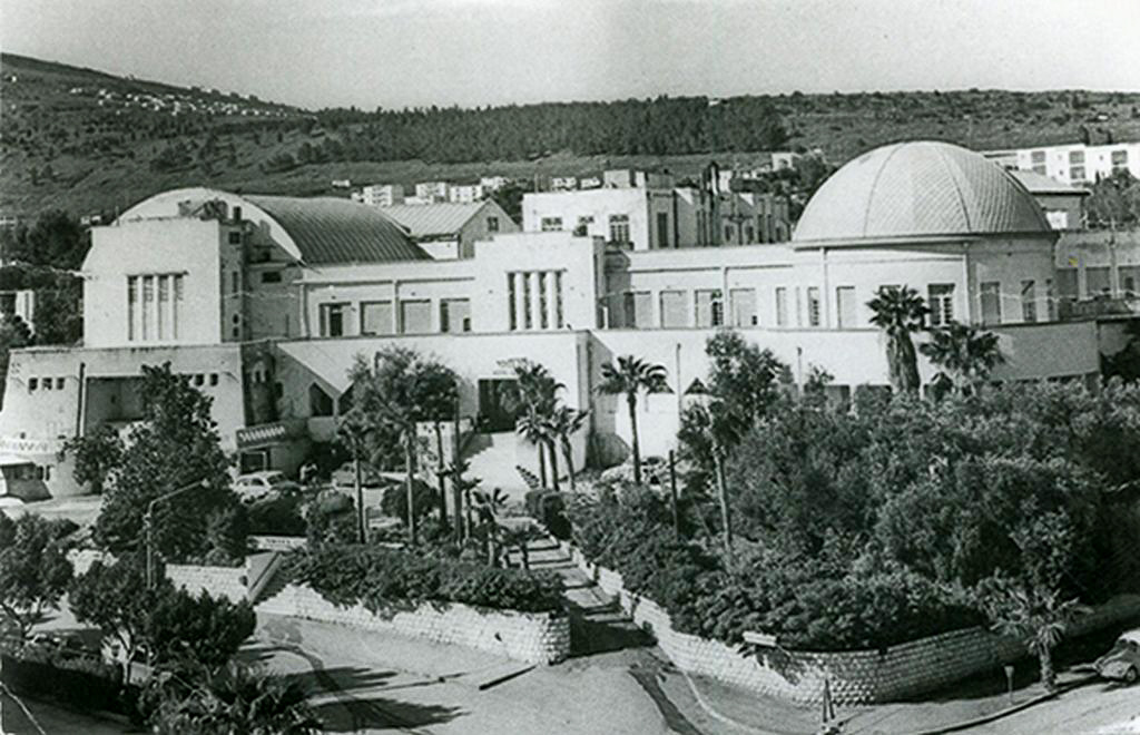 Elizabeth Hotel, Tiberias 1929 (from the archives).