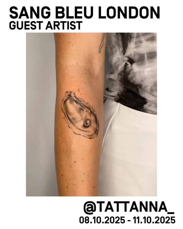 The very sweet @tattanna_ is guesting with us this week. DM for last London appointments! 

#guestartist #londontattoostudio #finelinetattooslondon