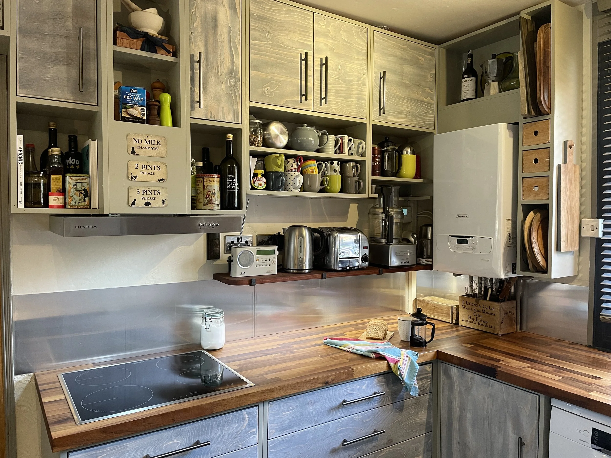  Bespoke kitchen - 100% hand made 