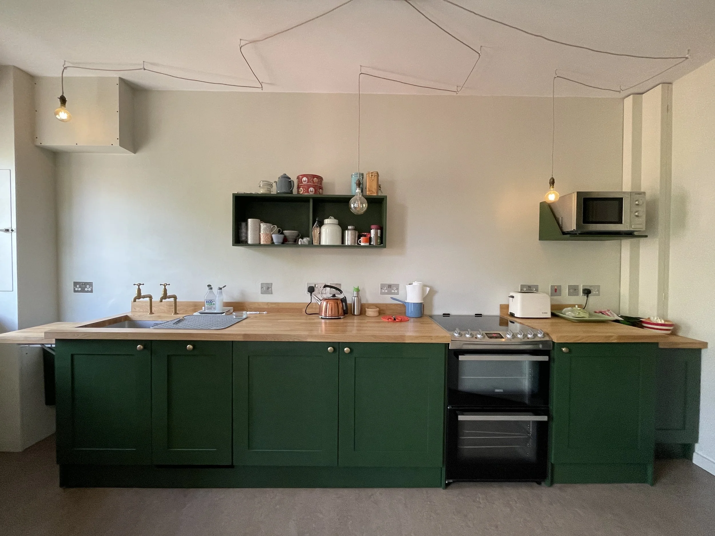  Bespoke kitchen - 100% hand made 