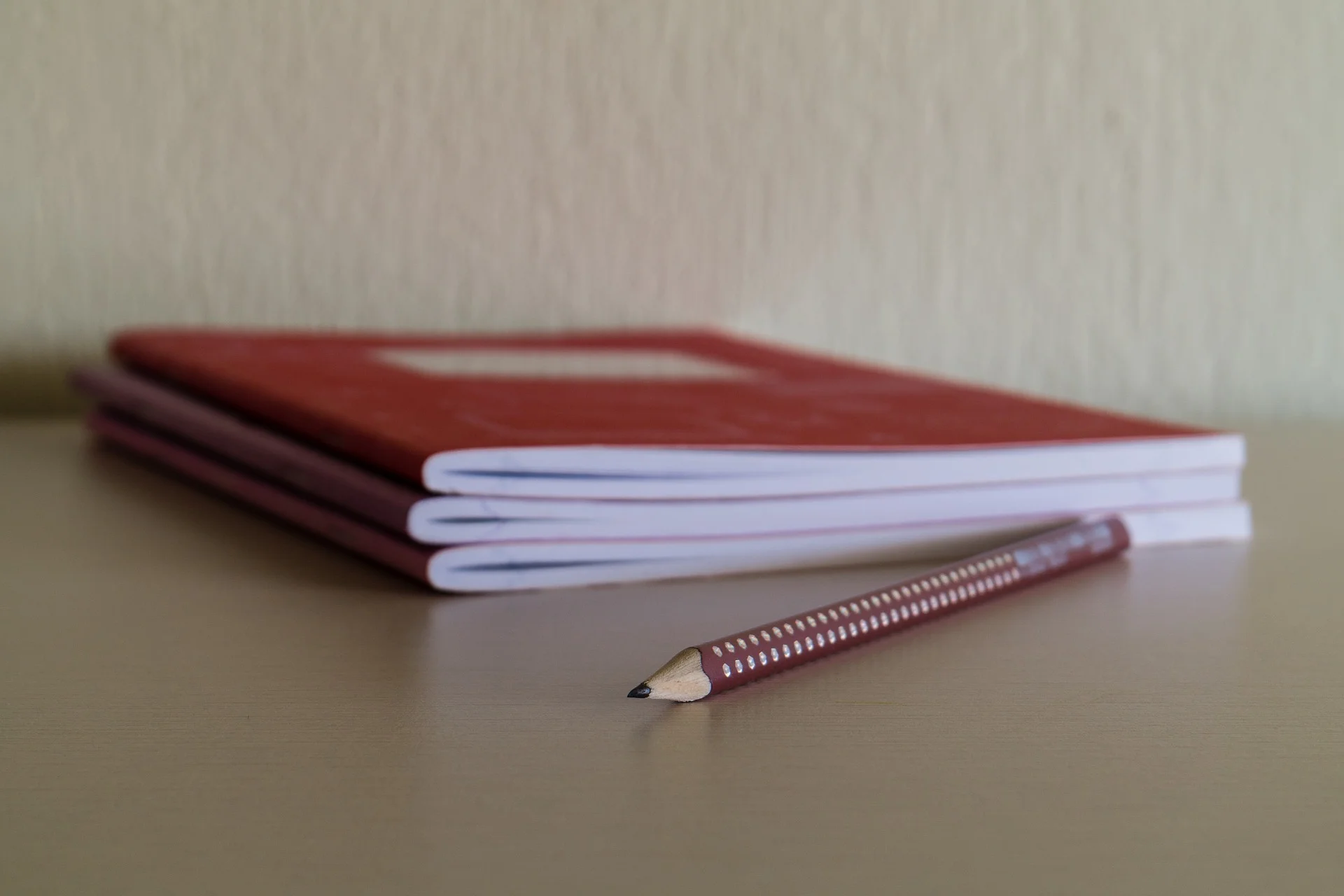 pencil-968952_1920.jpg