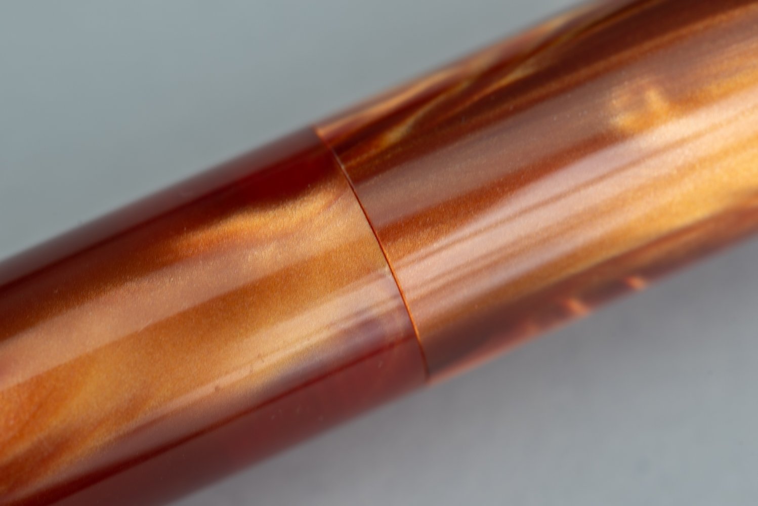 Clyde pen company - Veetwo - Kirinite Copper Pearl -6.jpg
