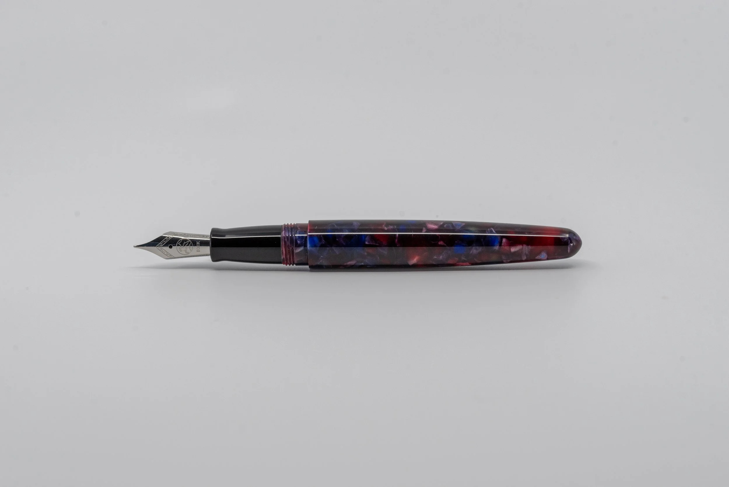 Clyde pen company veetwo slimNebular fountain pen3.jpg