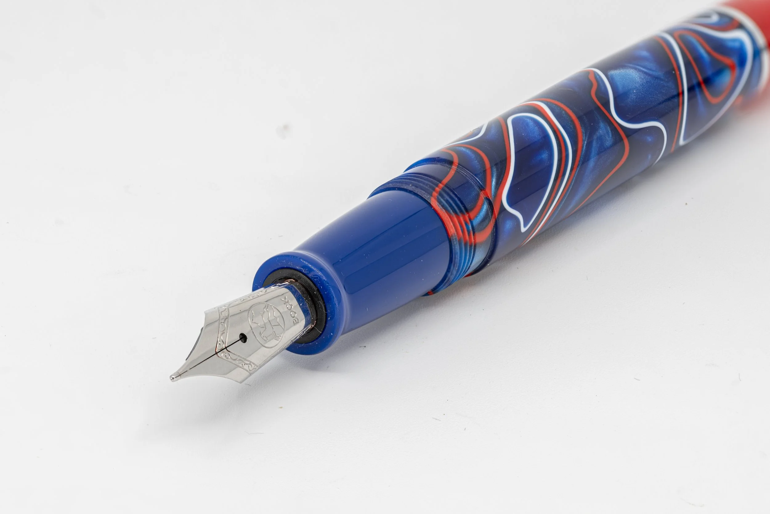 Clyde pen company traditional Red white and blue independence fountain pen 4.jpg