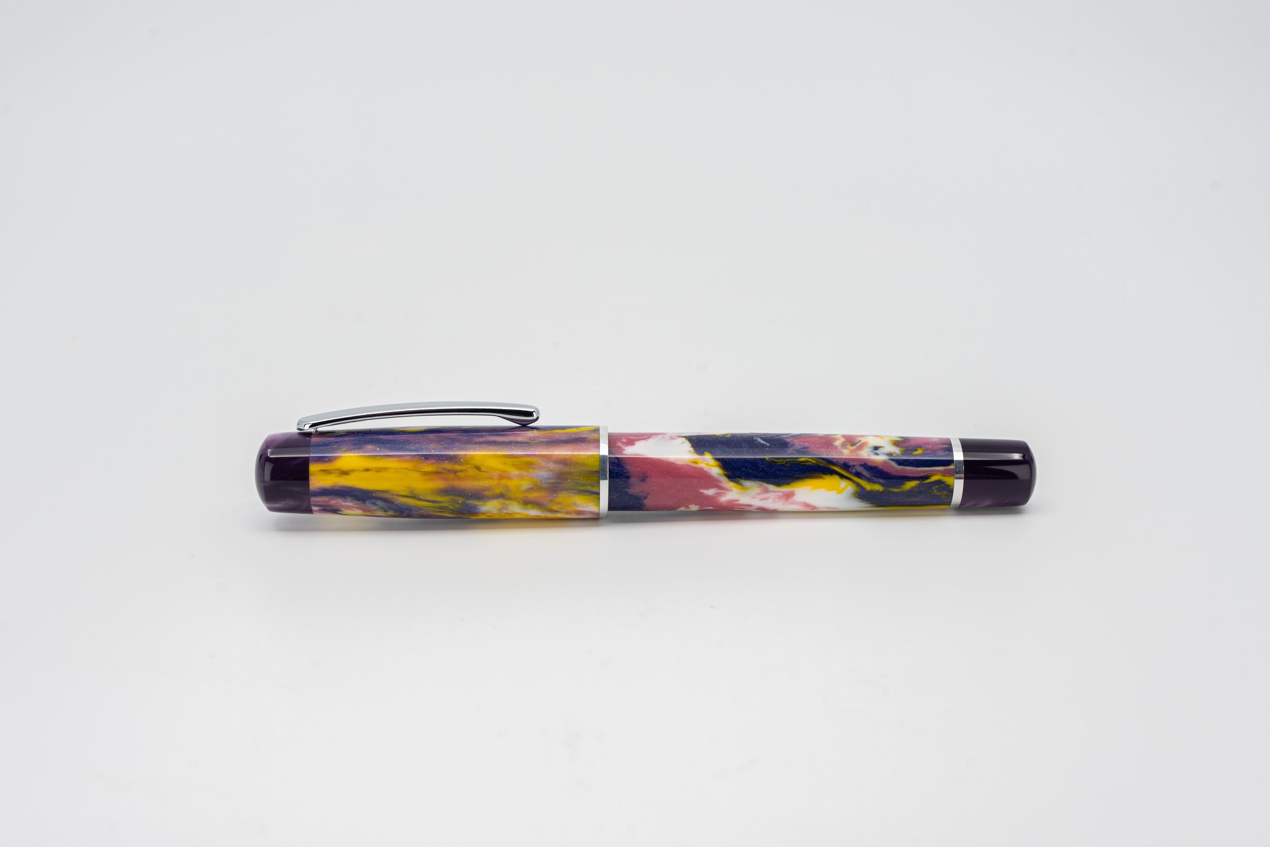 Clyde pen company Traditional Tutti Frutti Fpuntain pen 4.jpg