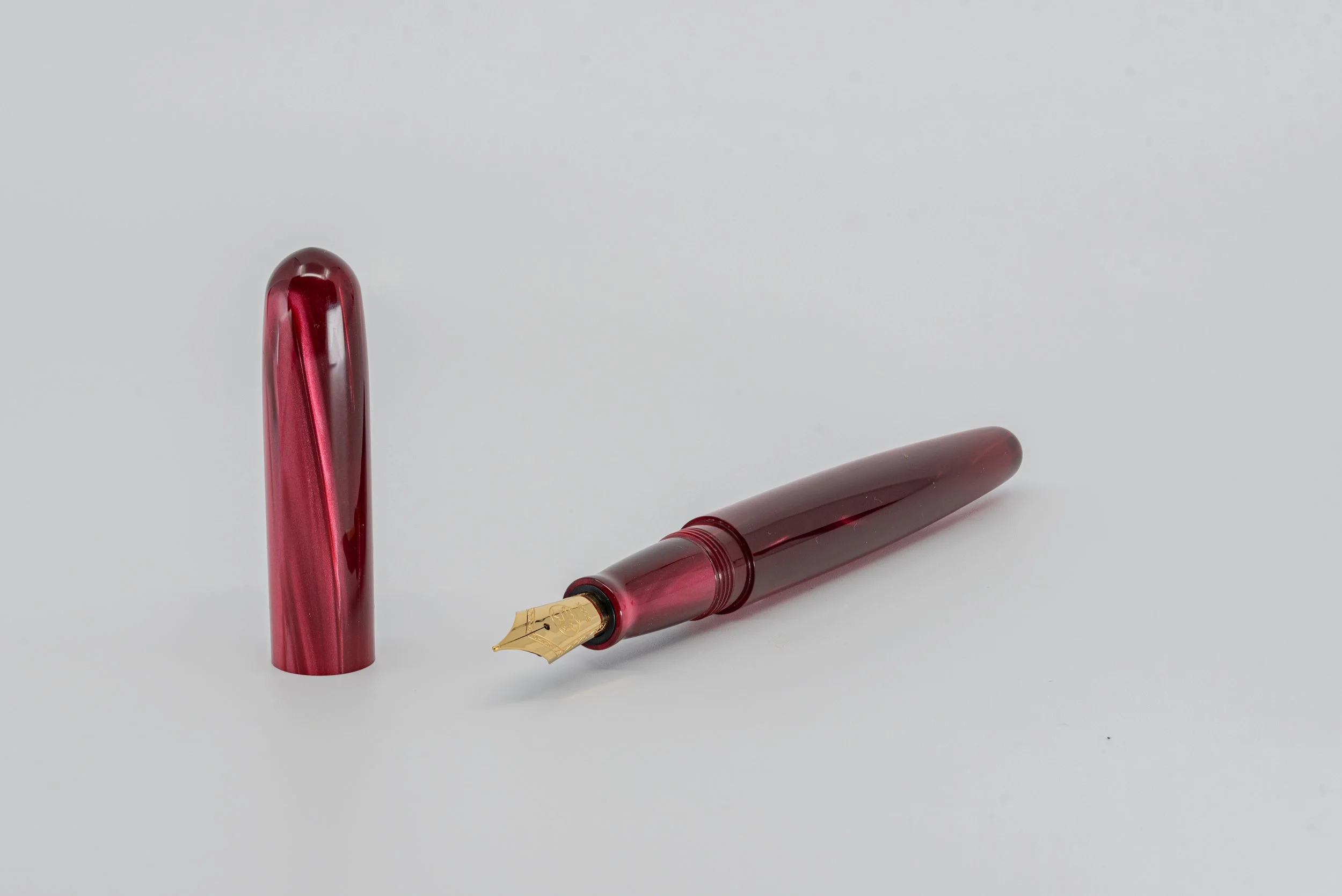 Clyde pen company Rioja fountain pen3.jpg