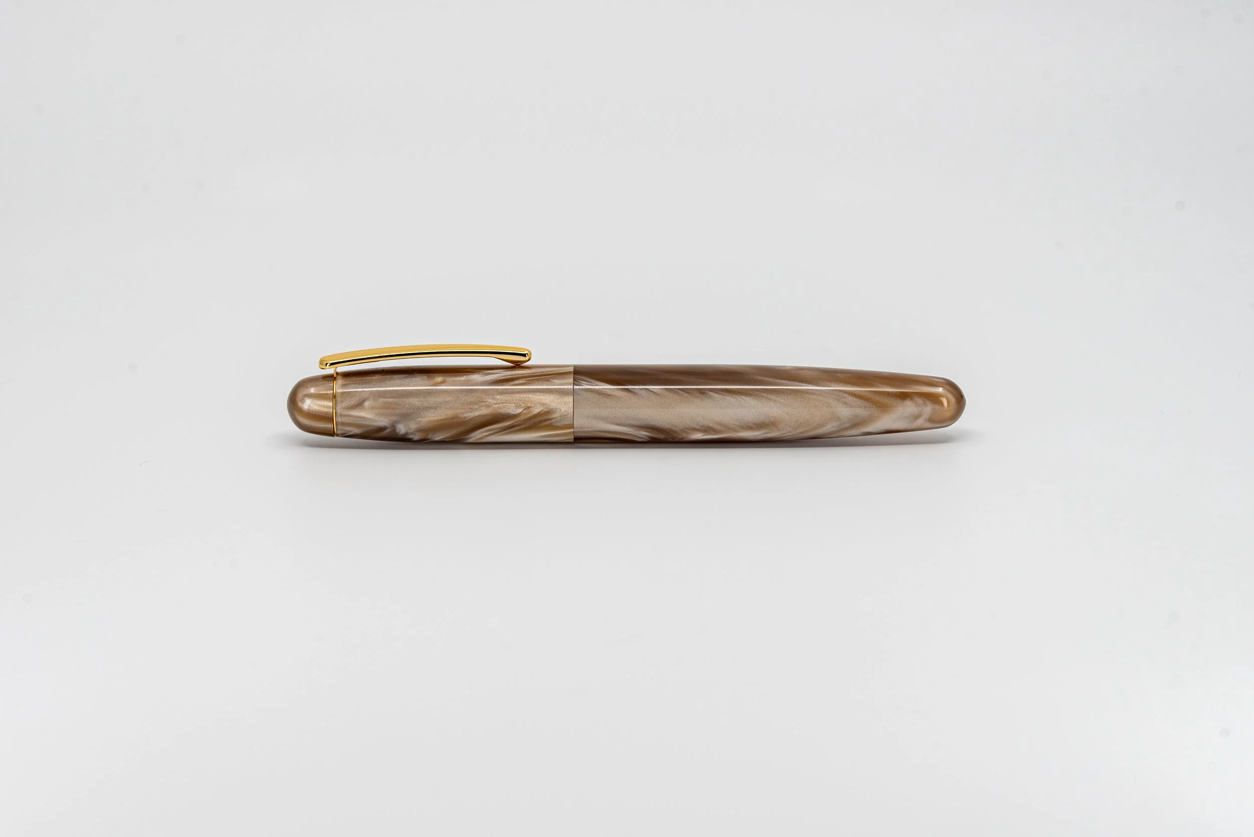 Clyde pen company Veetwo clipped cafe au lait fountain pen2.jpg