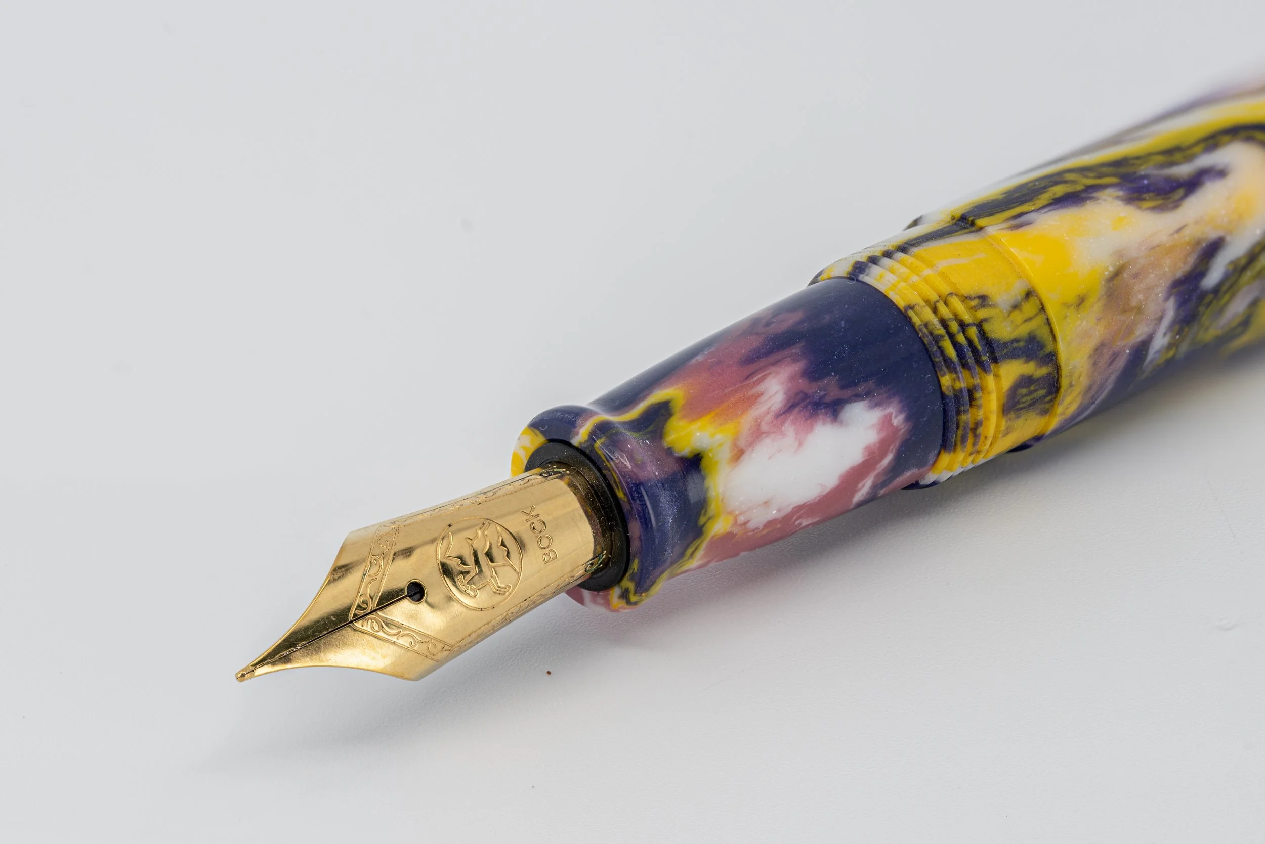 Clyde pen company Traditional Tuttie Fruitti Yellow fountain pen 3.jpg