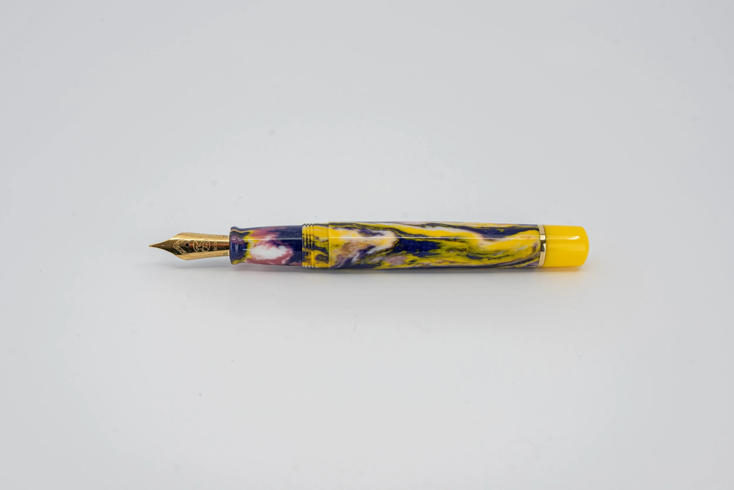 Clyde pen company Traditional Tuttie Fruitti Yellow fountain pen 2.jpg
