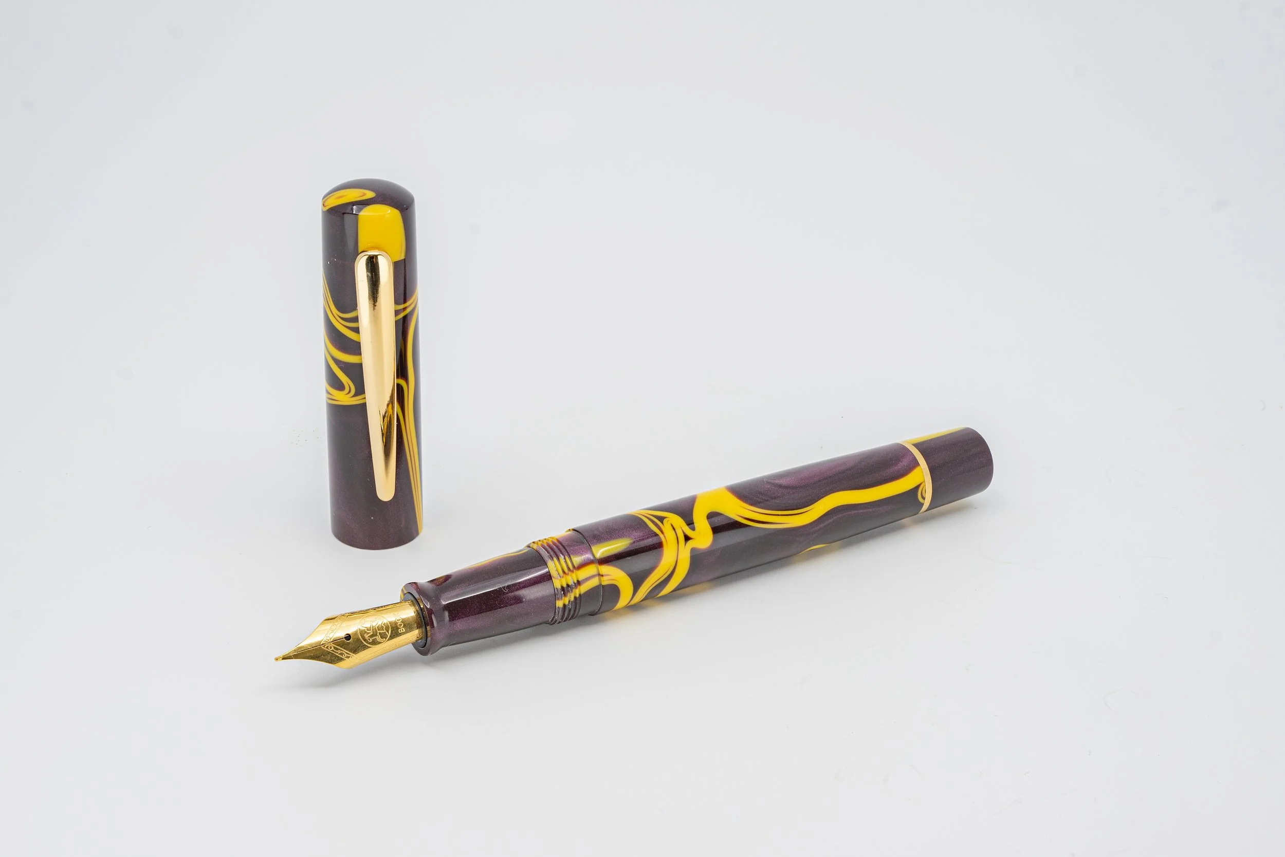 Clyde pen company Omni Clipped Acid Storm fountain pen.jpg