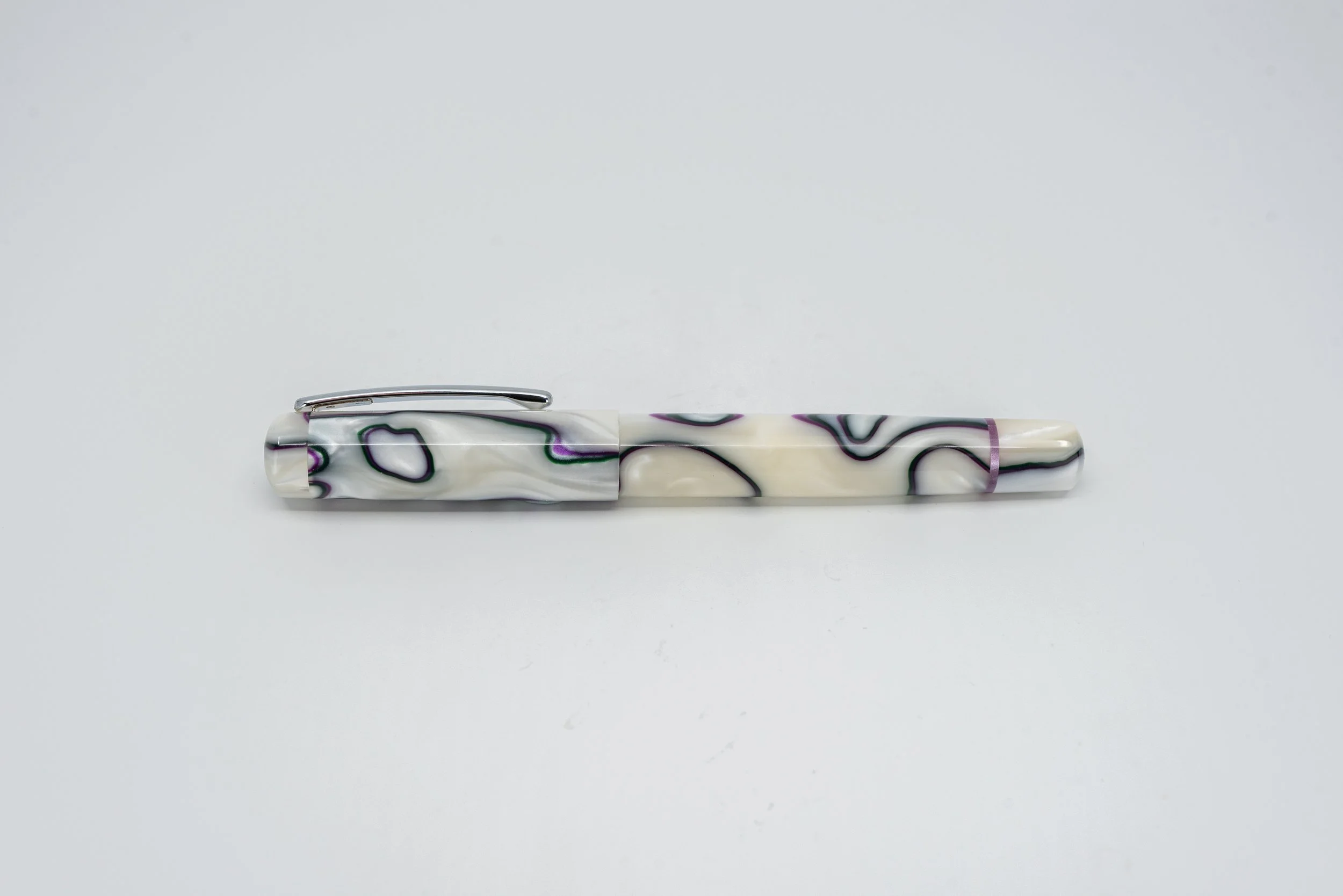 CLYDE pen company Omni clipped Orchid fountain pen 8 .jpg