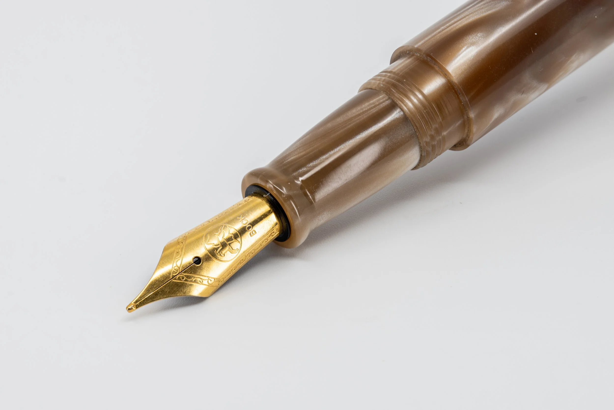 Clyde pen company Veetwo clipped cafe au lait fountain pen.jpg