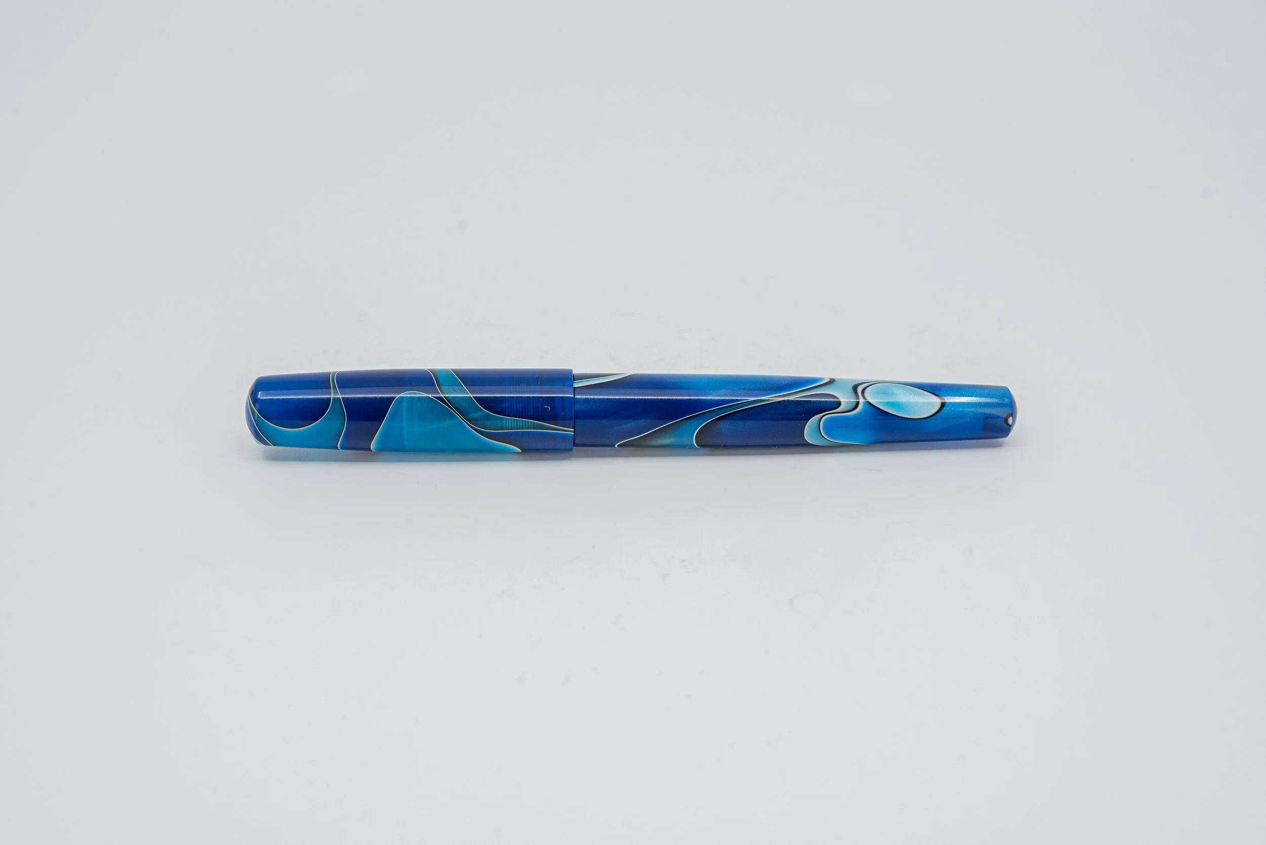 Clyde pen company Omni slim Antarctica fountain pen 4.jpg