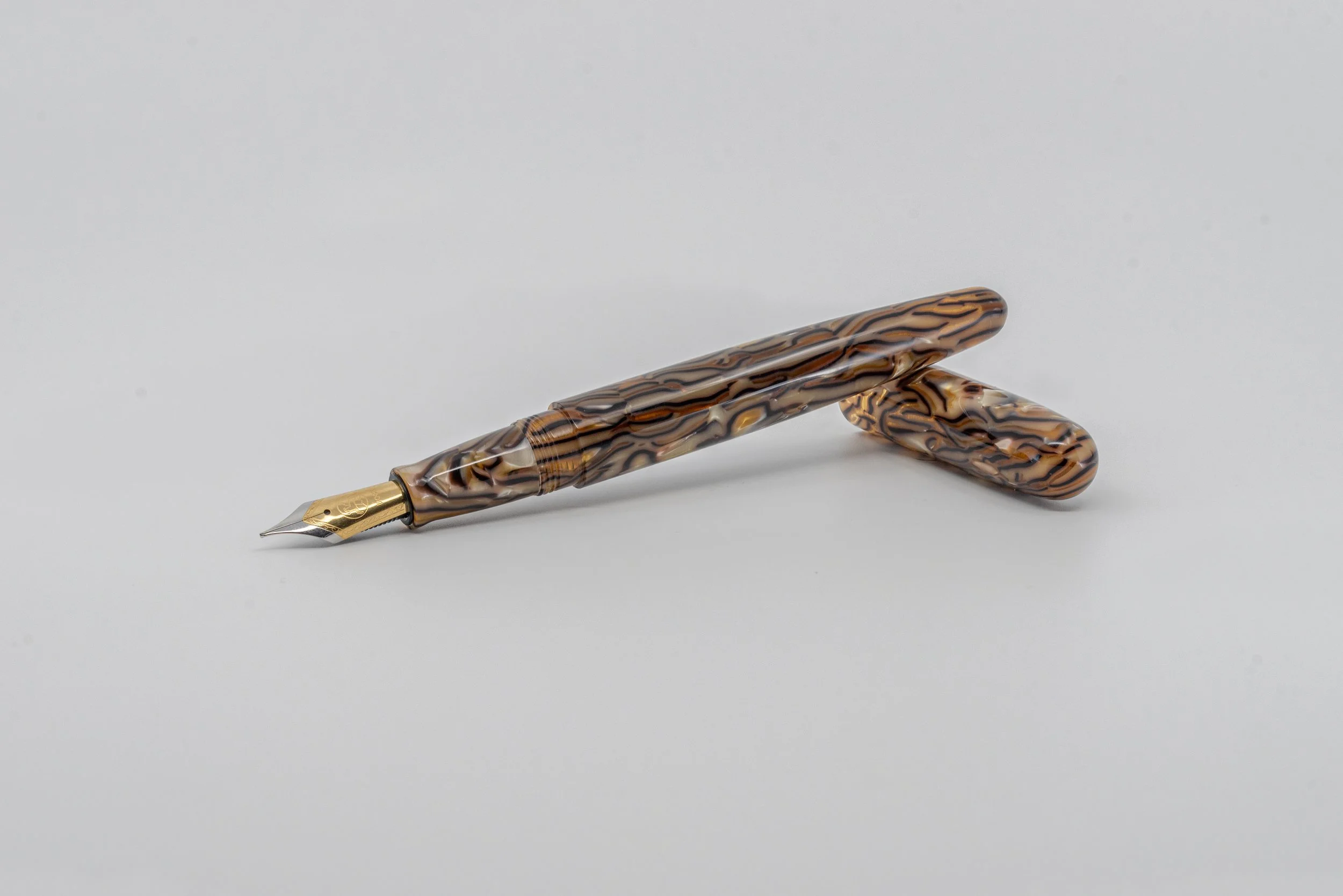 Veetwo (Slim) - Tigers eye