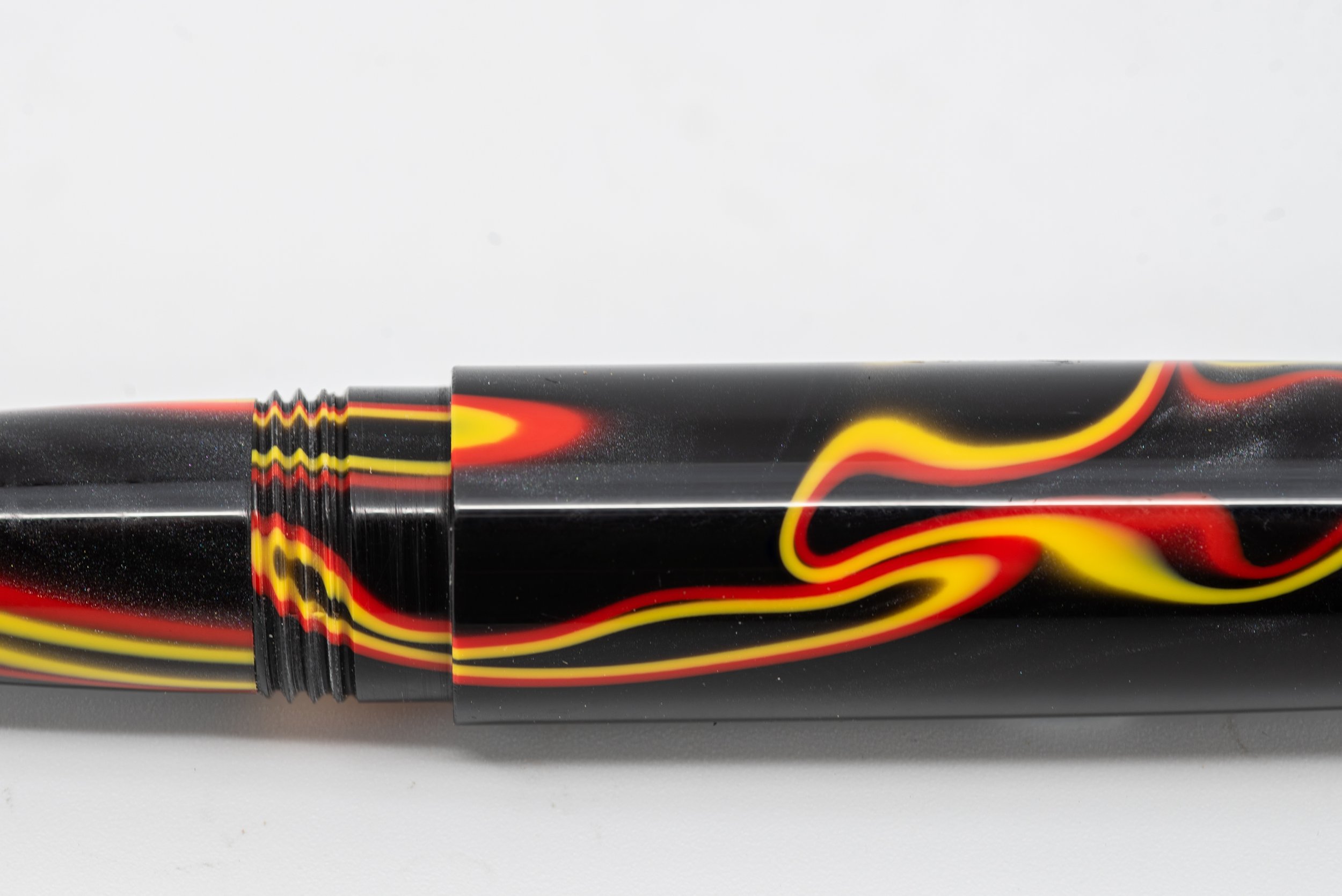 Clyde pen company Veetwo slim firecracker fountain pen 1.jpg