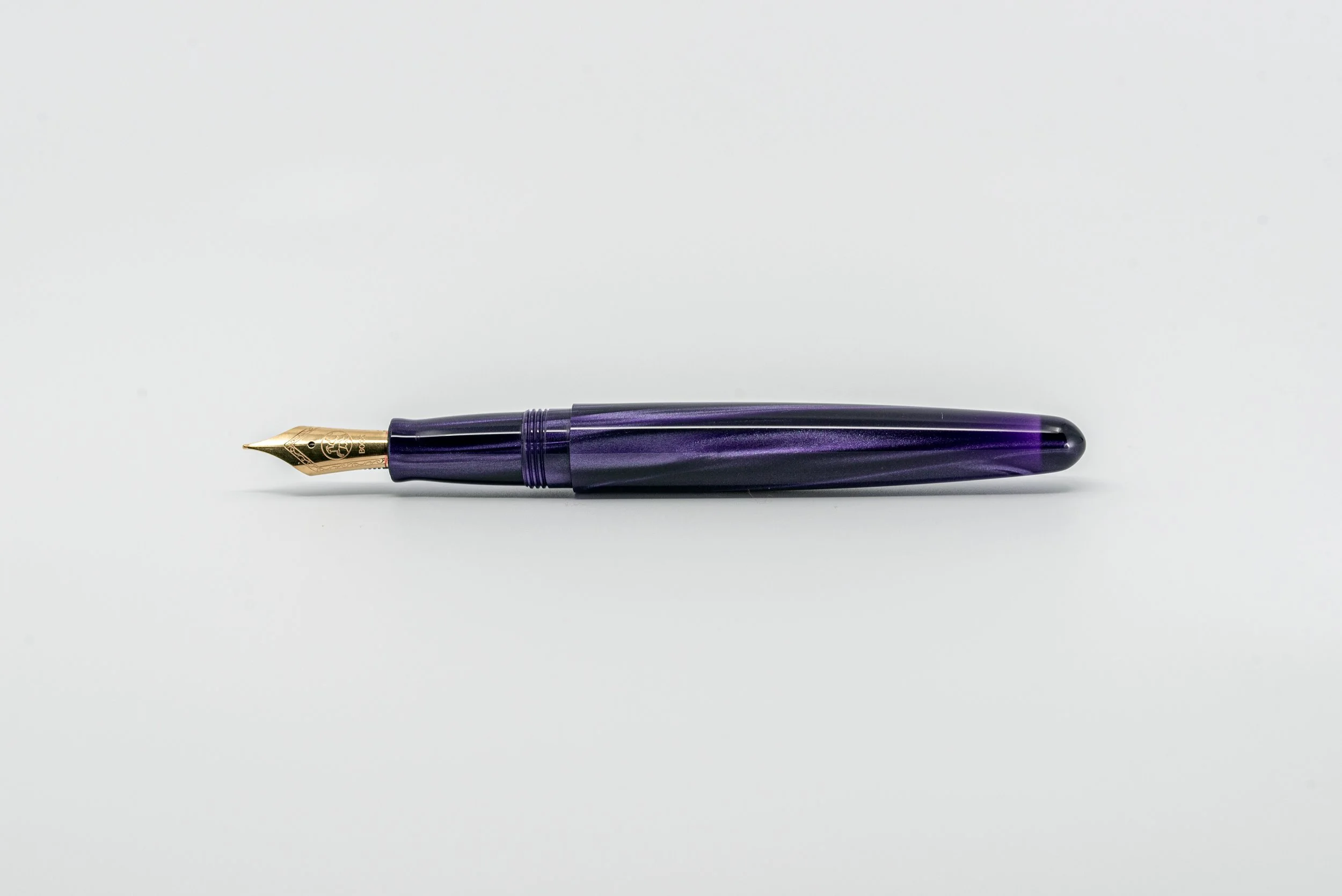 Clyde pen company veetwo slim wicked purple fountain pen3.jpg
