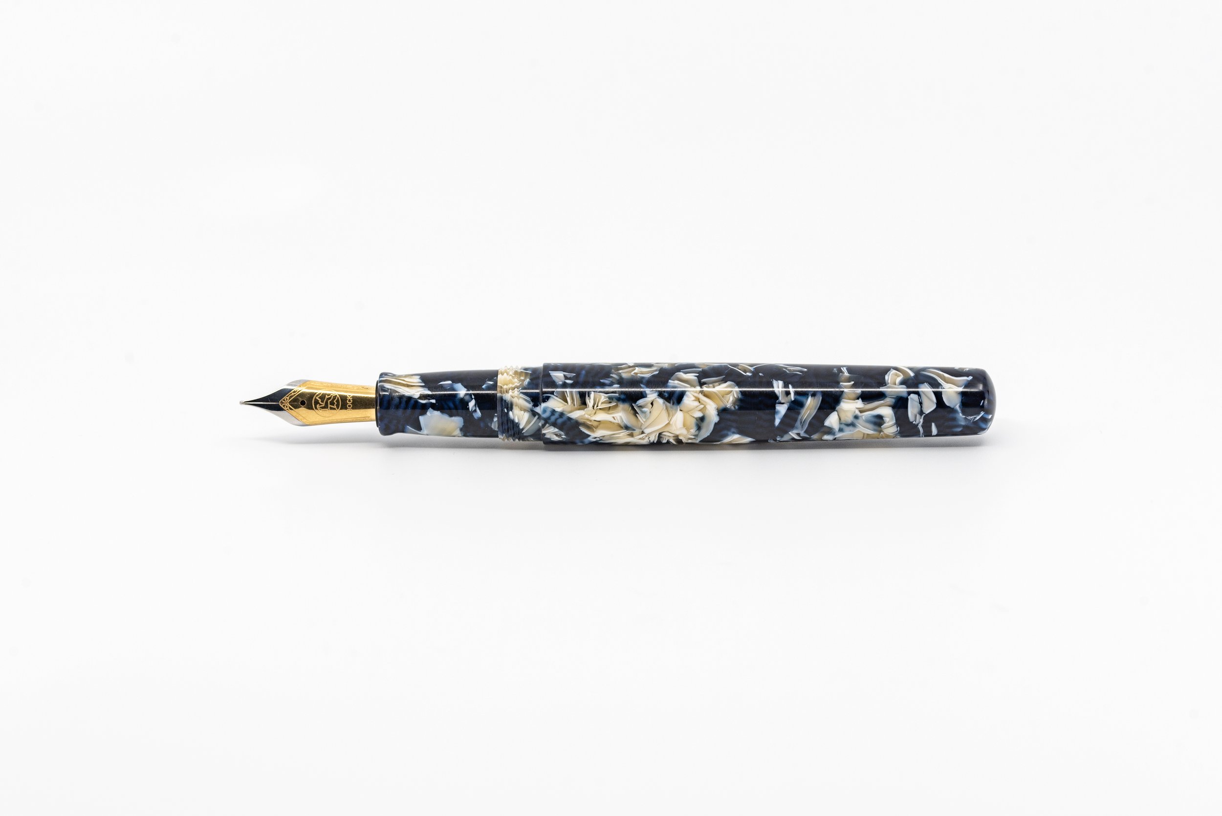 Clyde pen company Erinoid blue quartz fountain pen-1.jpg