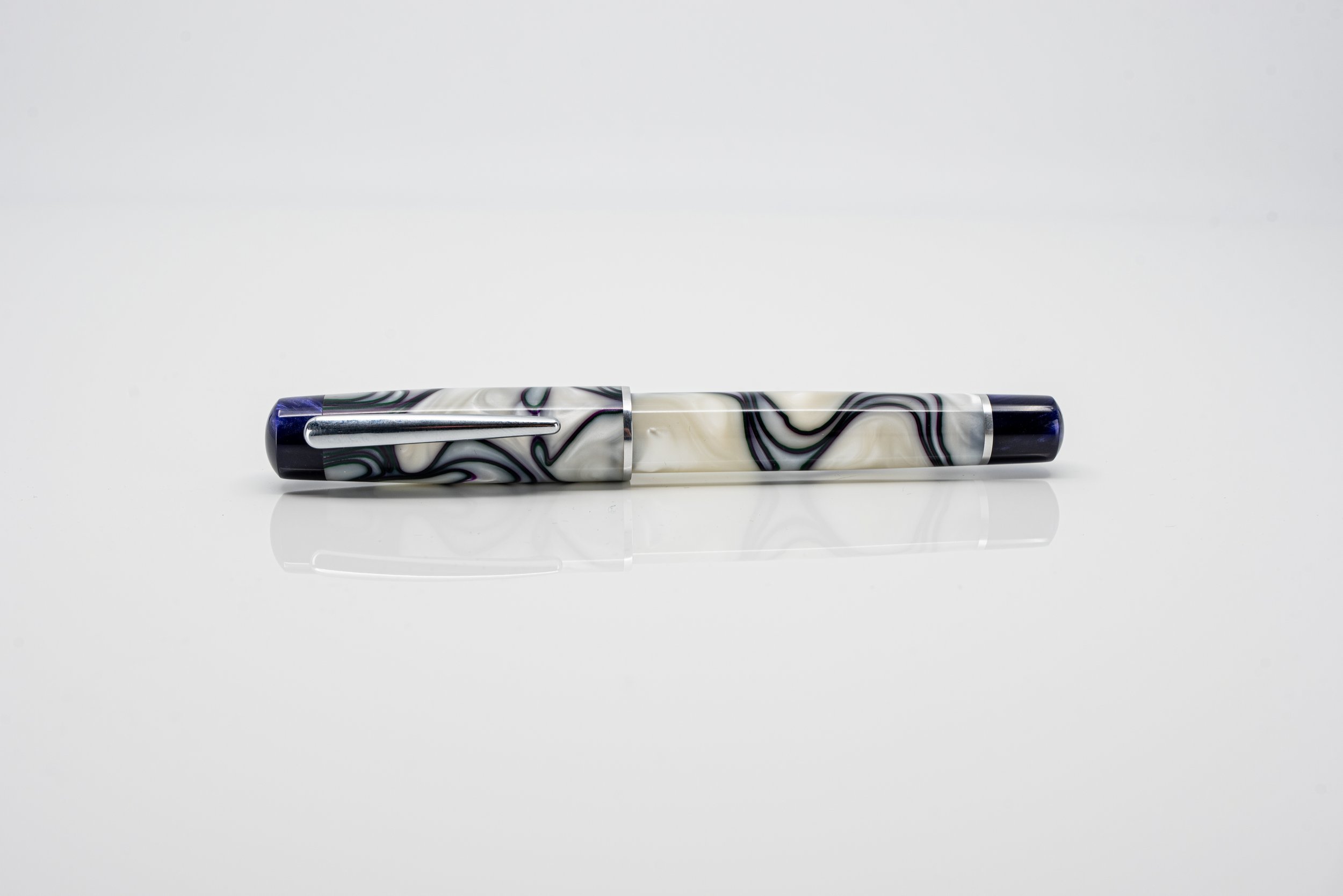 Clyde pen company traditional fountain pen Orchid wicked purple6.jpg