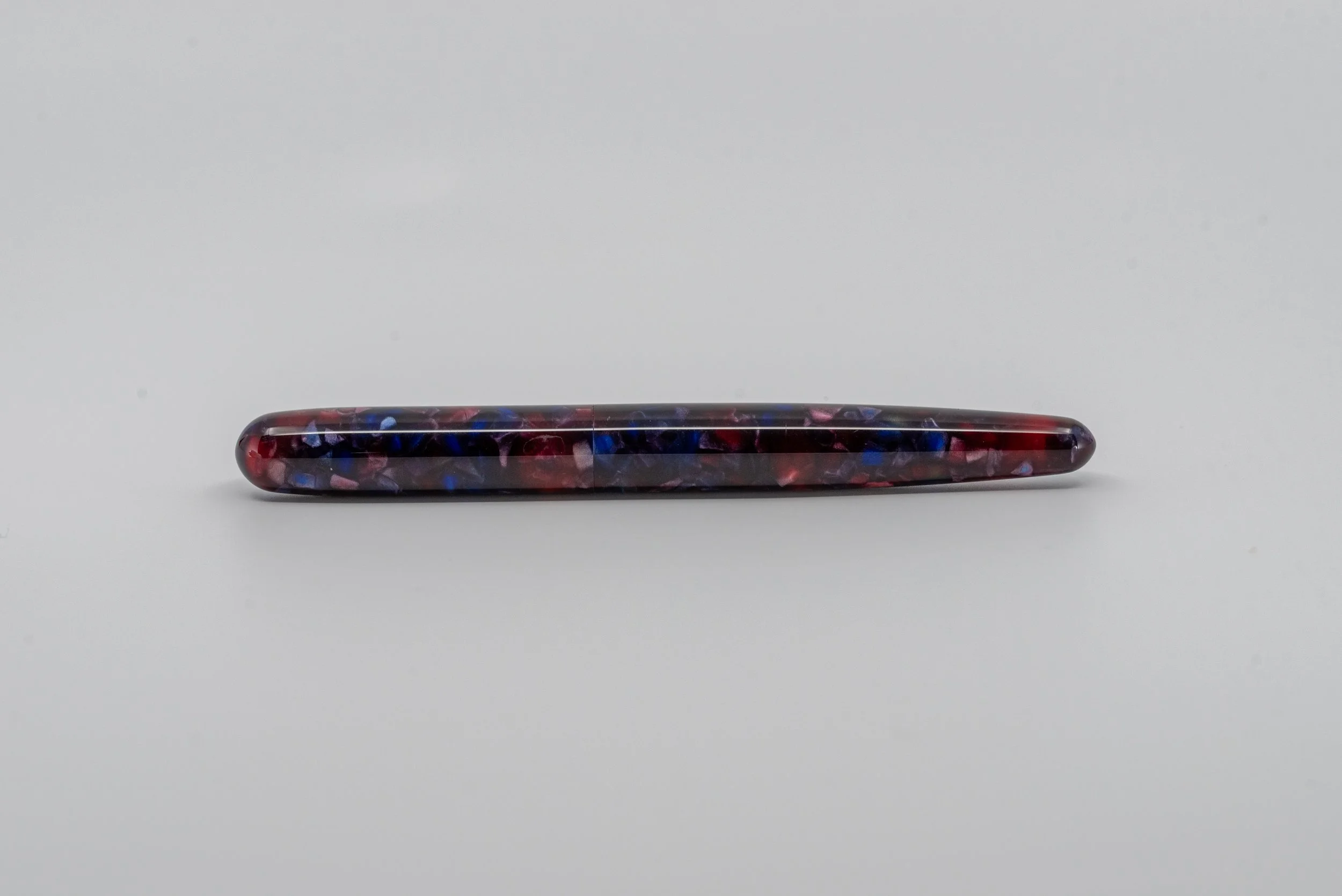 Clyde pen company veetwo slimNebular fountain pen4.jpg