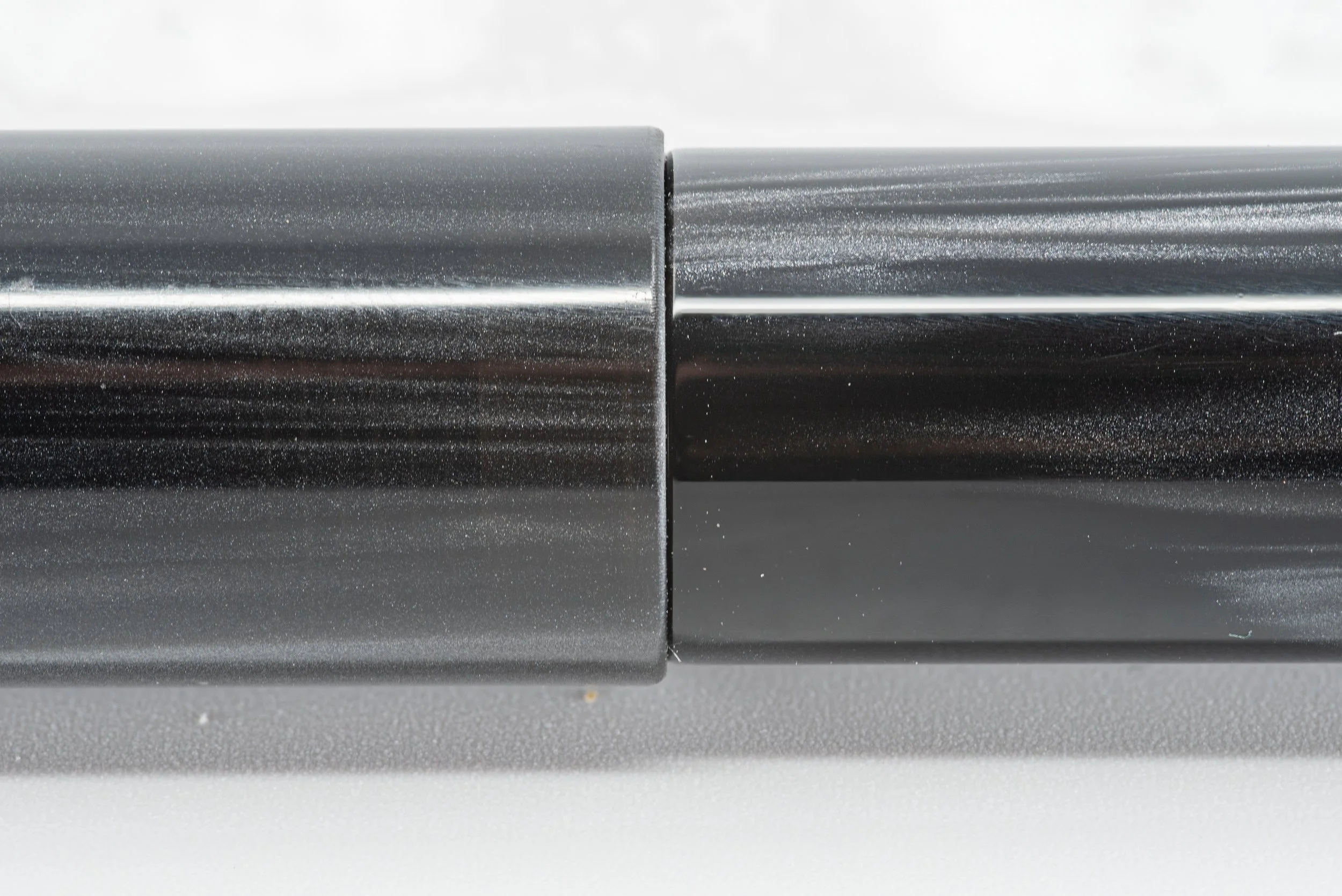 Clyde pen company Black mother of Pearl fountain pen 1.jpg