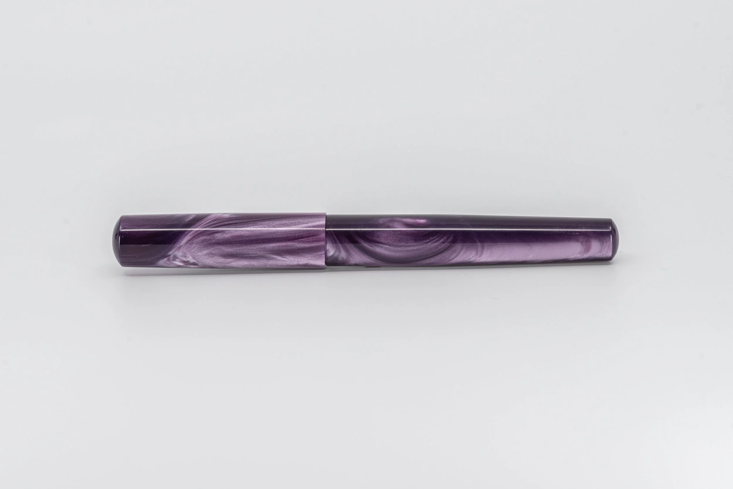 Clyde pen company Lavender pearl fountain pen 1.jpg