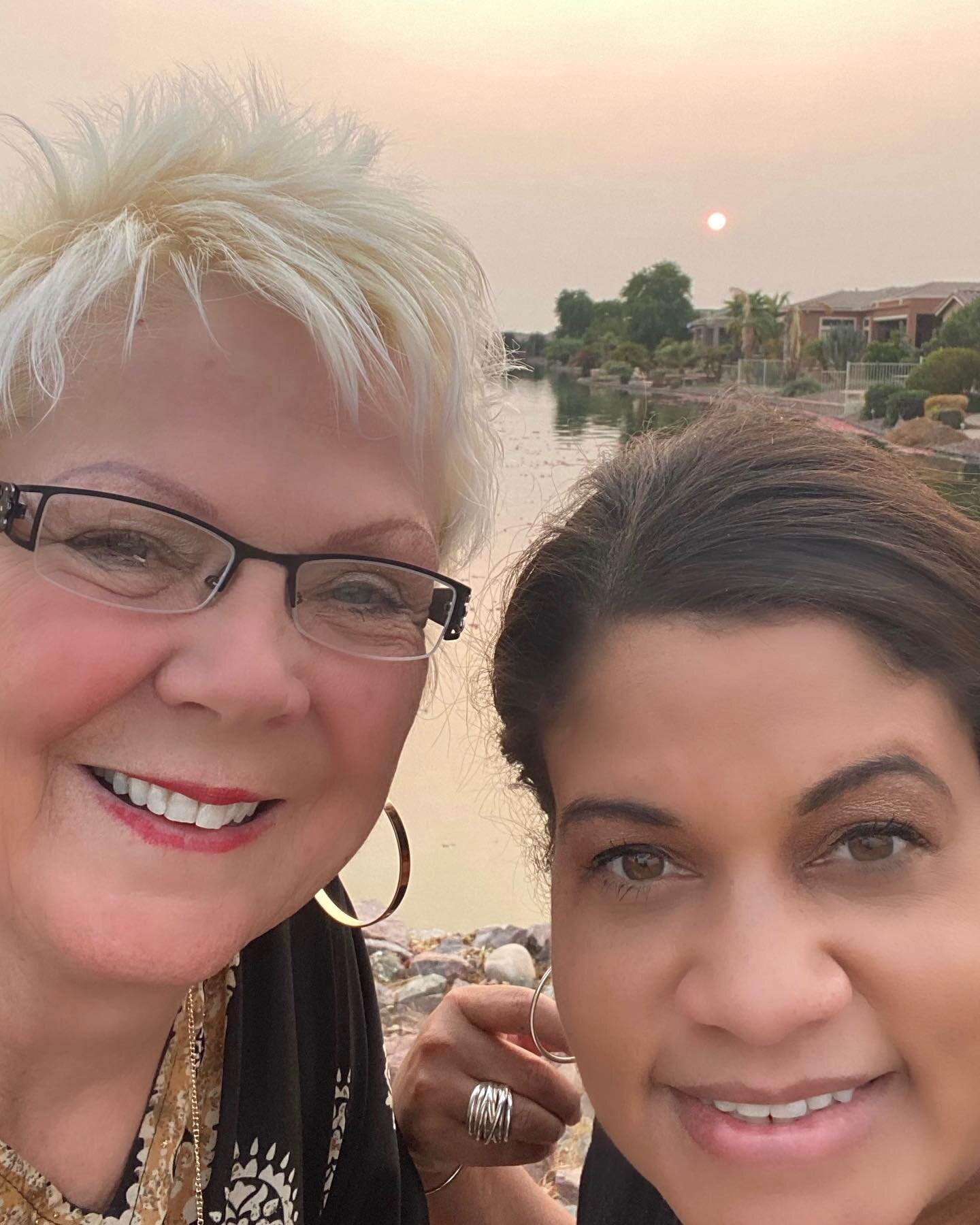 SUNSET in Maricopa.🌵☀️
Many people have asked me how my move has been to Arizona.
It&rsquo;s so PEACEFUL in this little city and I am so grateful for PATRICIA KING. She is an AMAZING leader, friend, pastor, spiritual mother and she makes everyone ar