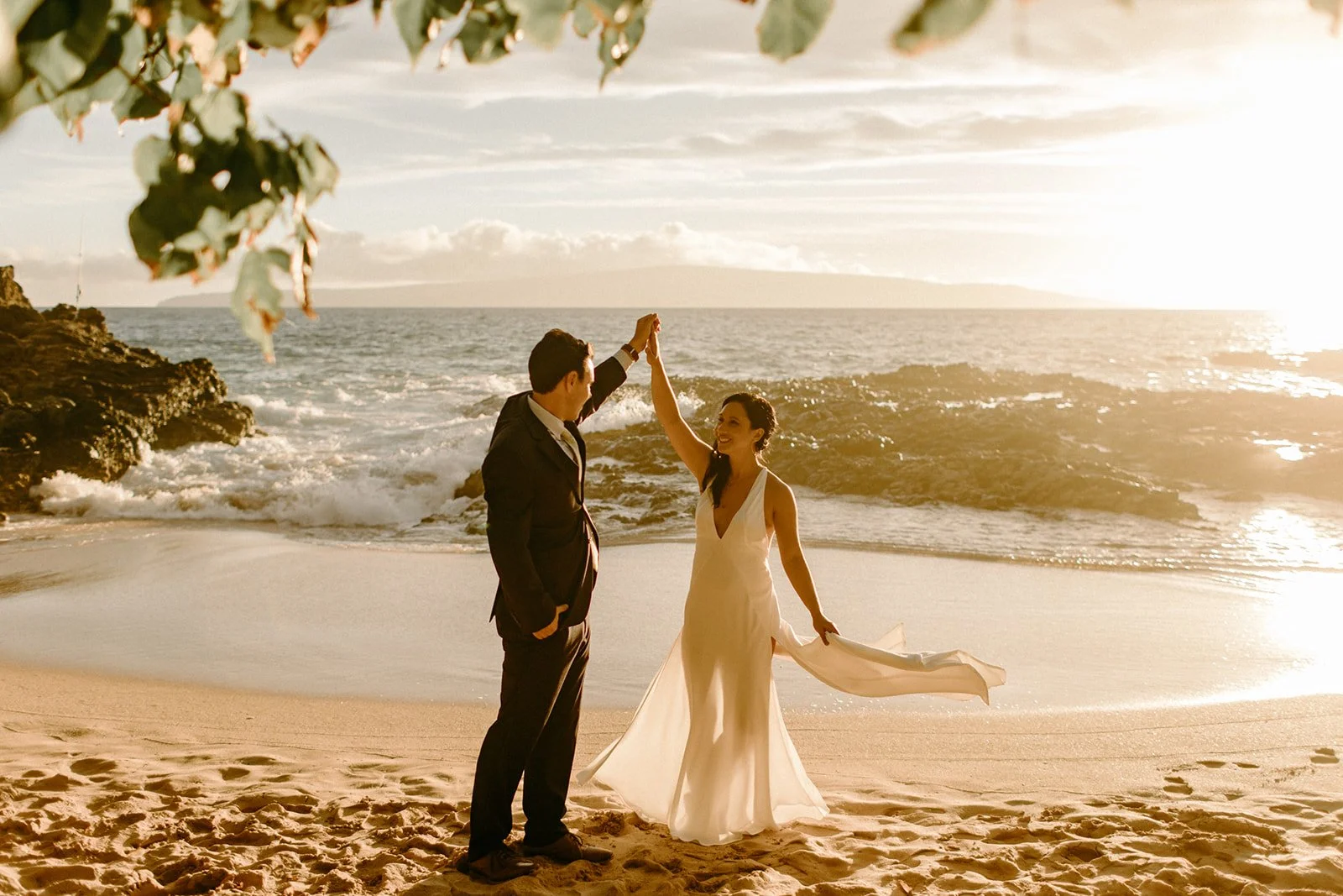 Elope on Maui - All Inclusive Wedding Packages on Maui Hawaii