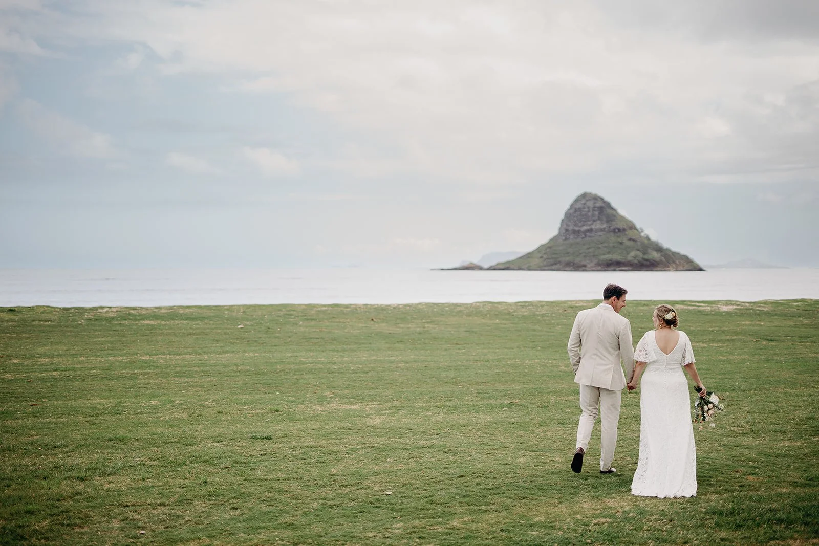 KuaLoa Ranch Elopement on Oahu Hawaii