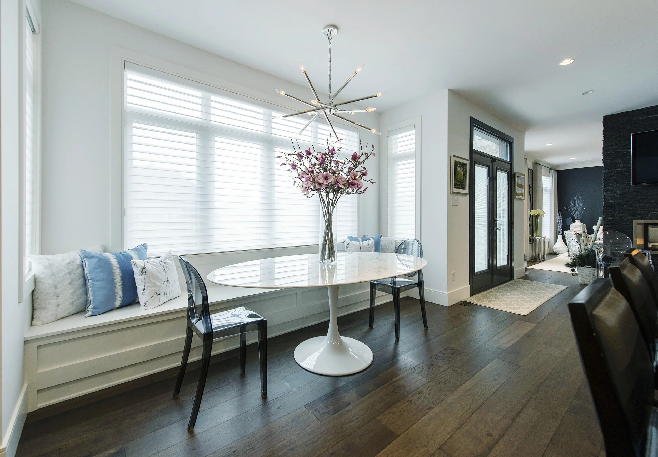 Breakfast Nook.jpg
