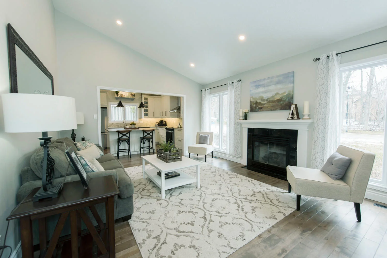 112 Timber Dr London ON N6K-large-028-38-Living Room-1499x1000-72dpi.jpg