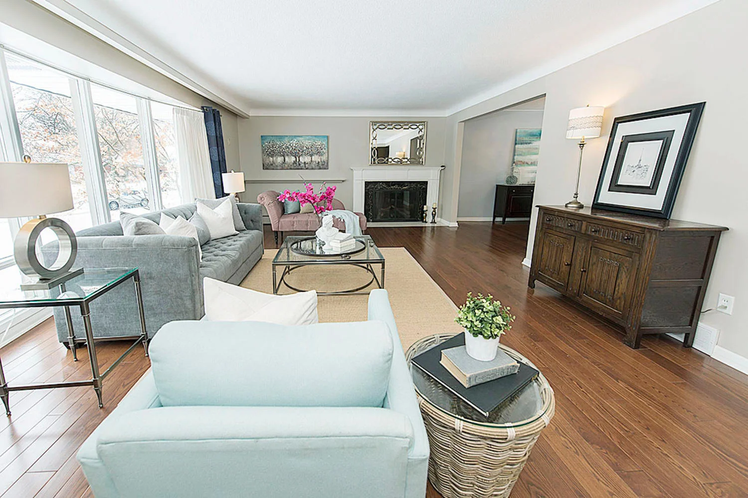 194 Hunt Club Dr London ON N6H-large-009-55-Living Room-1140x759-72dpi.jpg