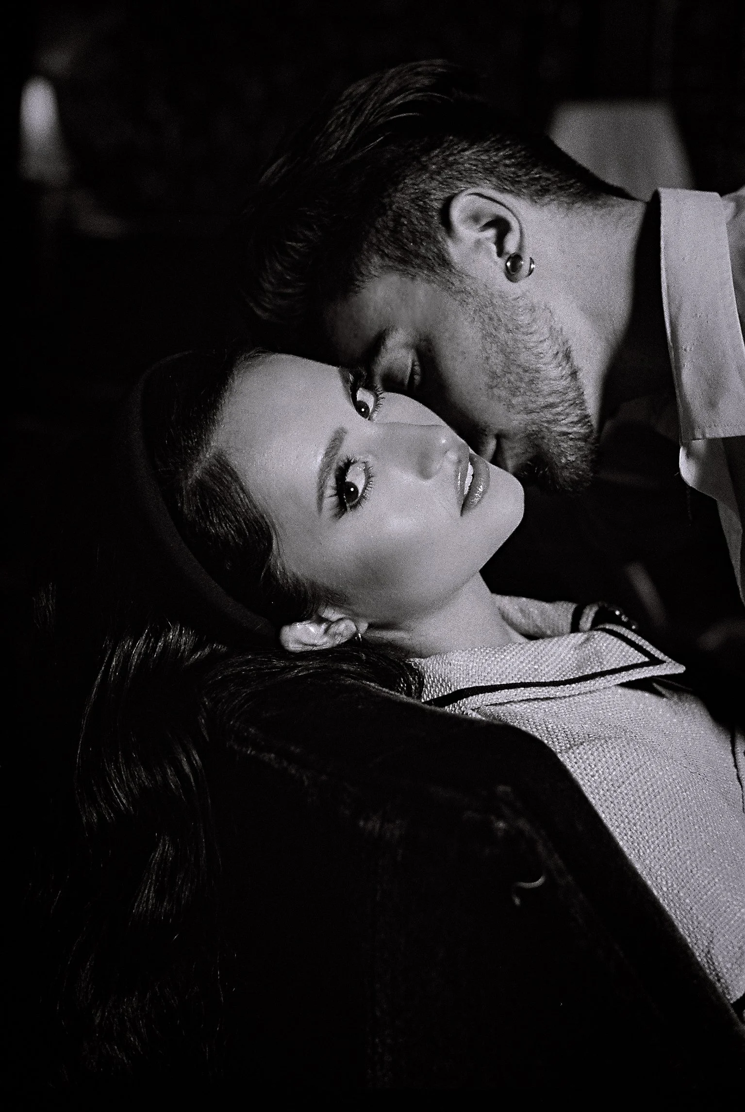 Effy Bar BLK WHT EDITS 2-21.jpg