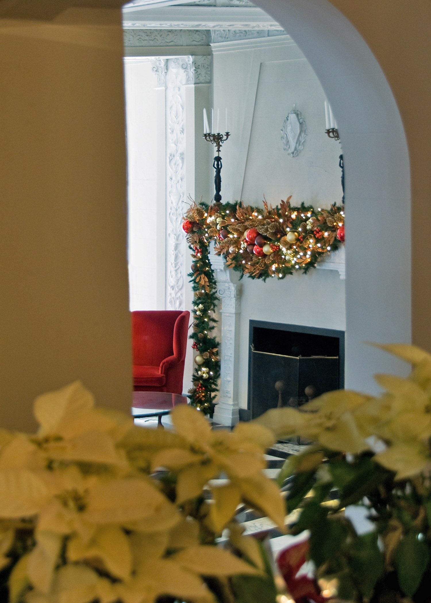 Vranicar 1-3-2015-Lobby, fireplace view, holiday decorations.jpg