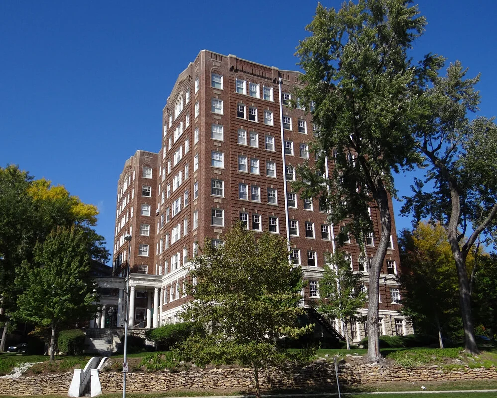 Architecture — Sophian Plaza KC