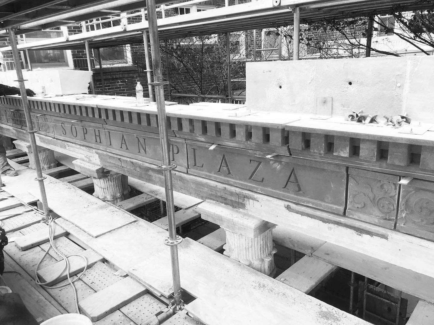 Phase 2 reassembly: installing the new frieze. 

#kansascity #sophianplaza #sophianplazakc #historicarchitecture