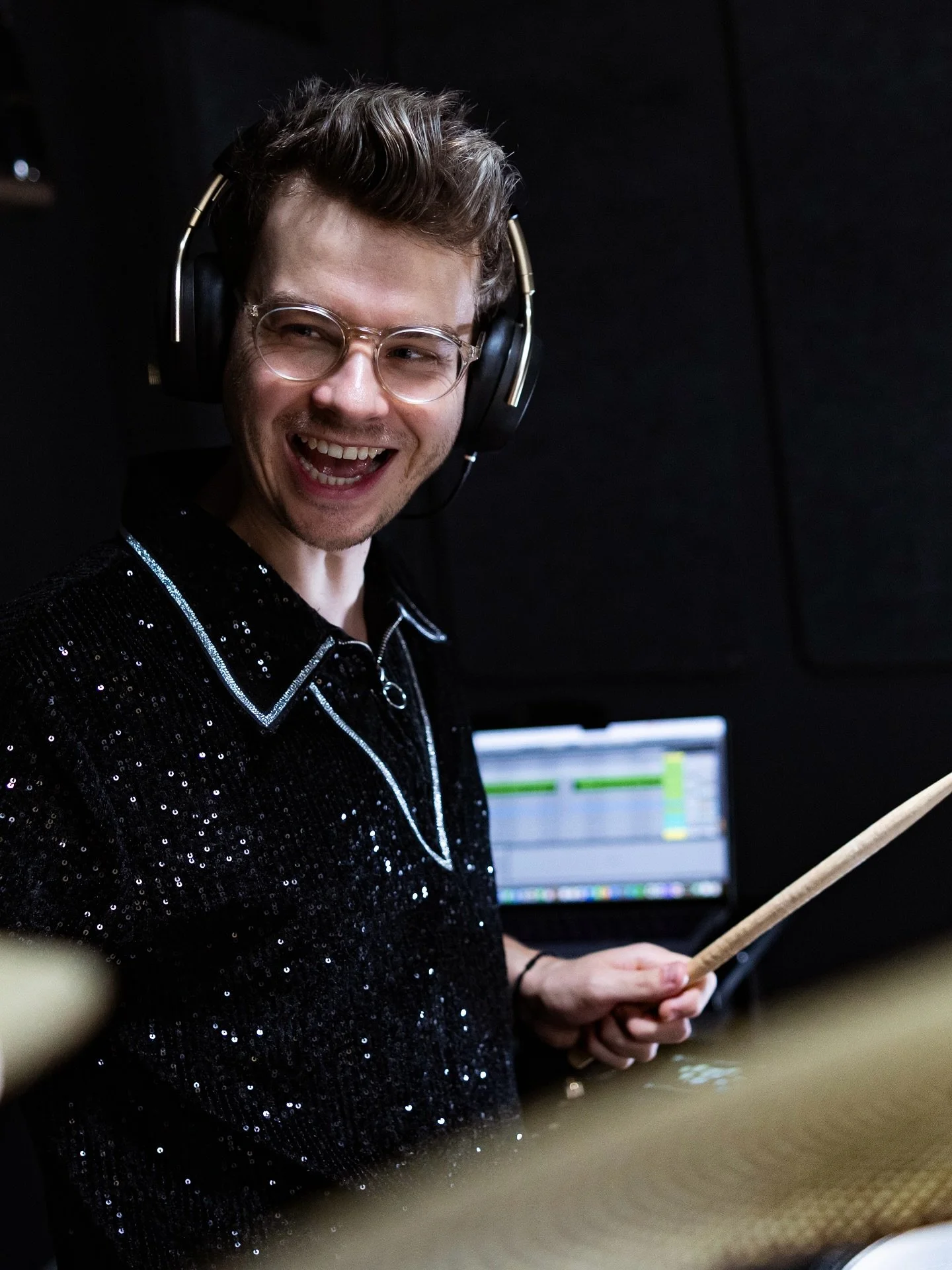 @zildjiancompany video shoot 
📸 @lucaleon.visuals takes the best photos
@zildjiancompany
@vicfirth 
 
#zildjian #zildjianartist #zildjianfamily #edrums #drums #drummer #drumset #drumlife #drumfam #musicianslife #theworldofdrums #drumcommunity