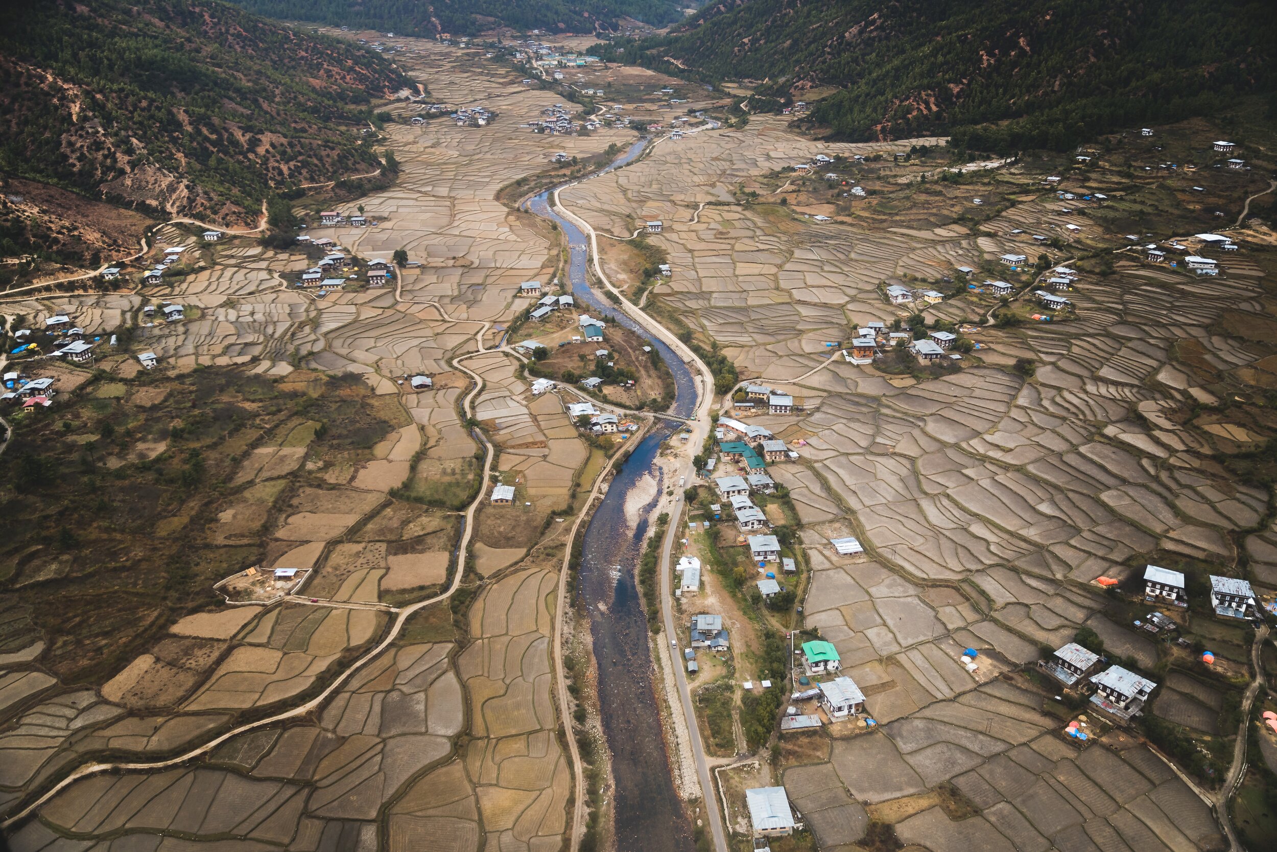 Paro landing (PC: MyBhutan’s Studer)