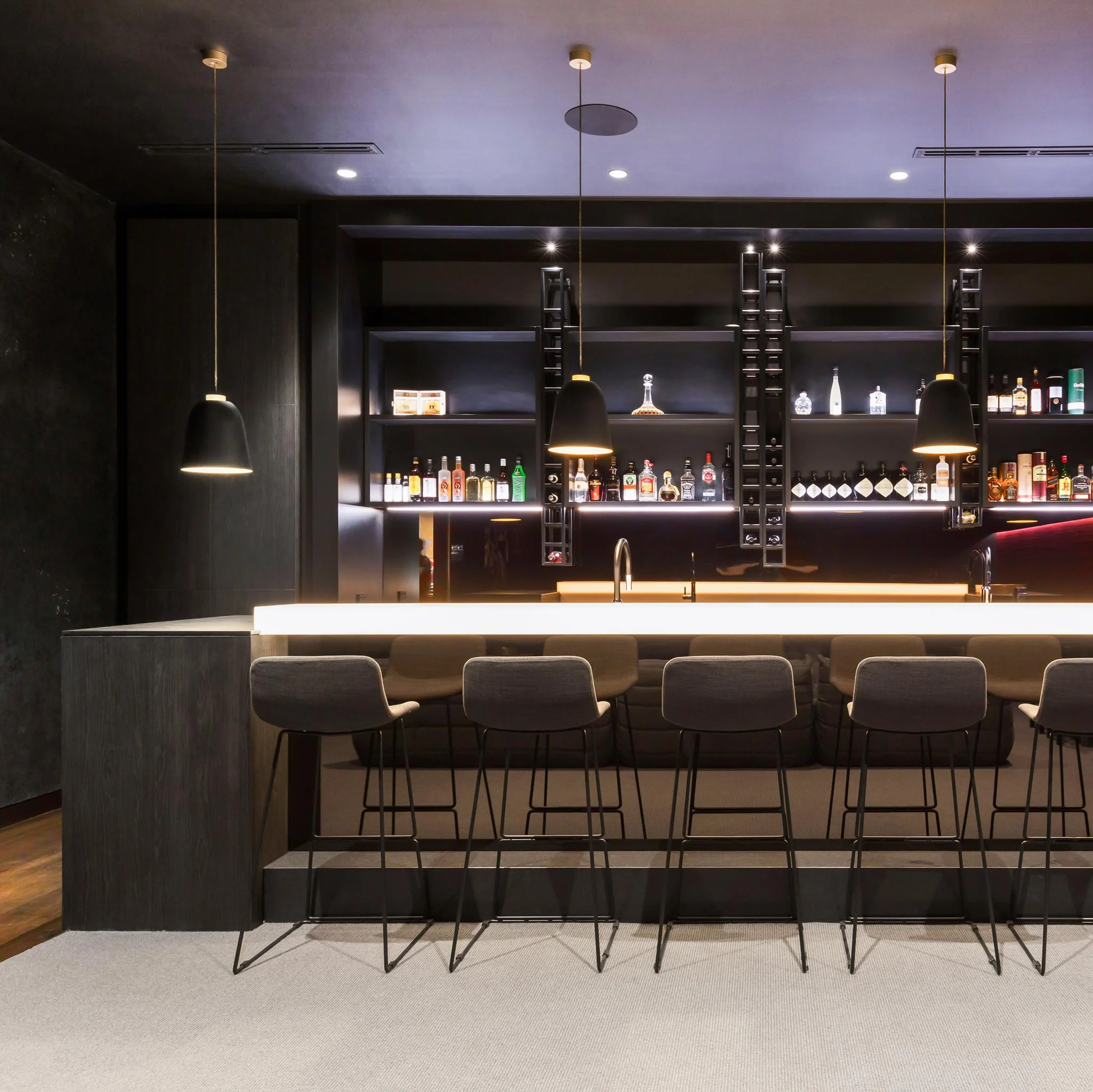 modern-home-bar-2.jpg