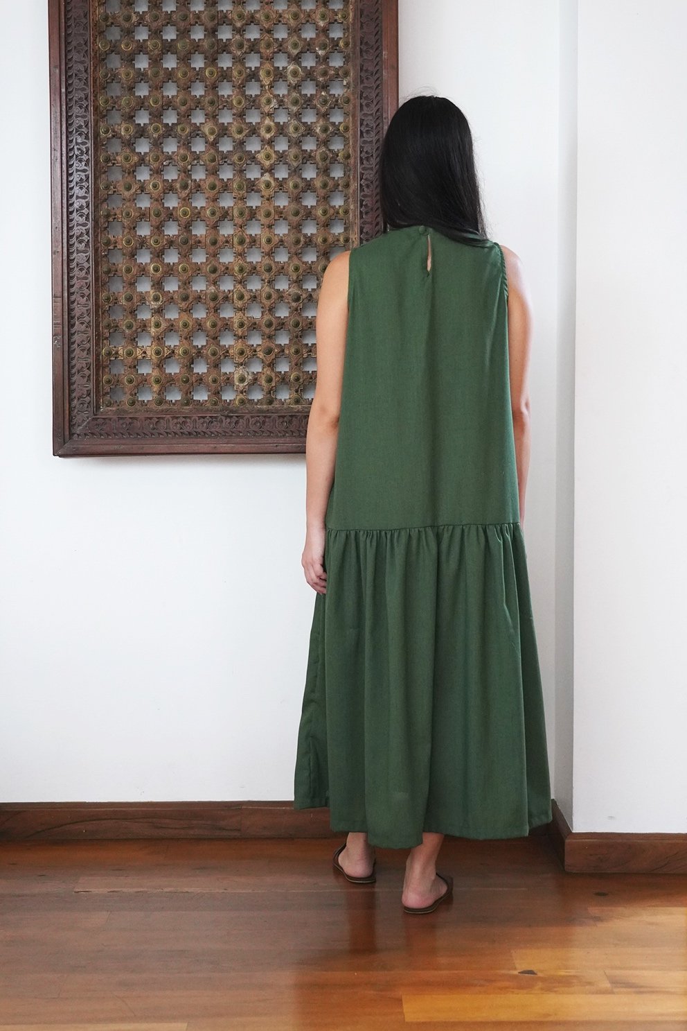 LINEN DROP WAIST MAXI DRESS LKR 7500 | Hanger & Mannequin