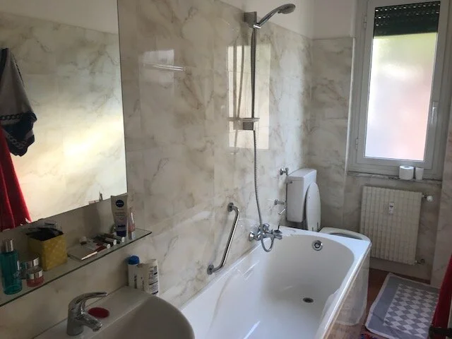 BATH.jpg