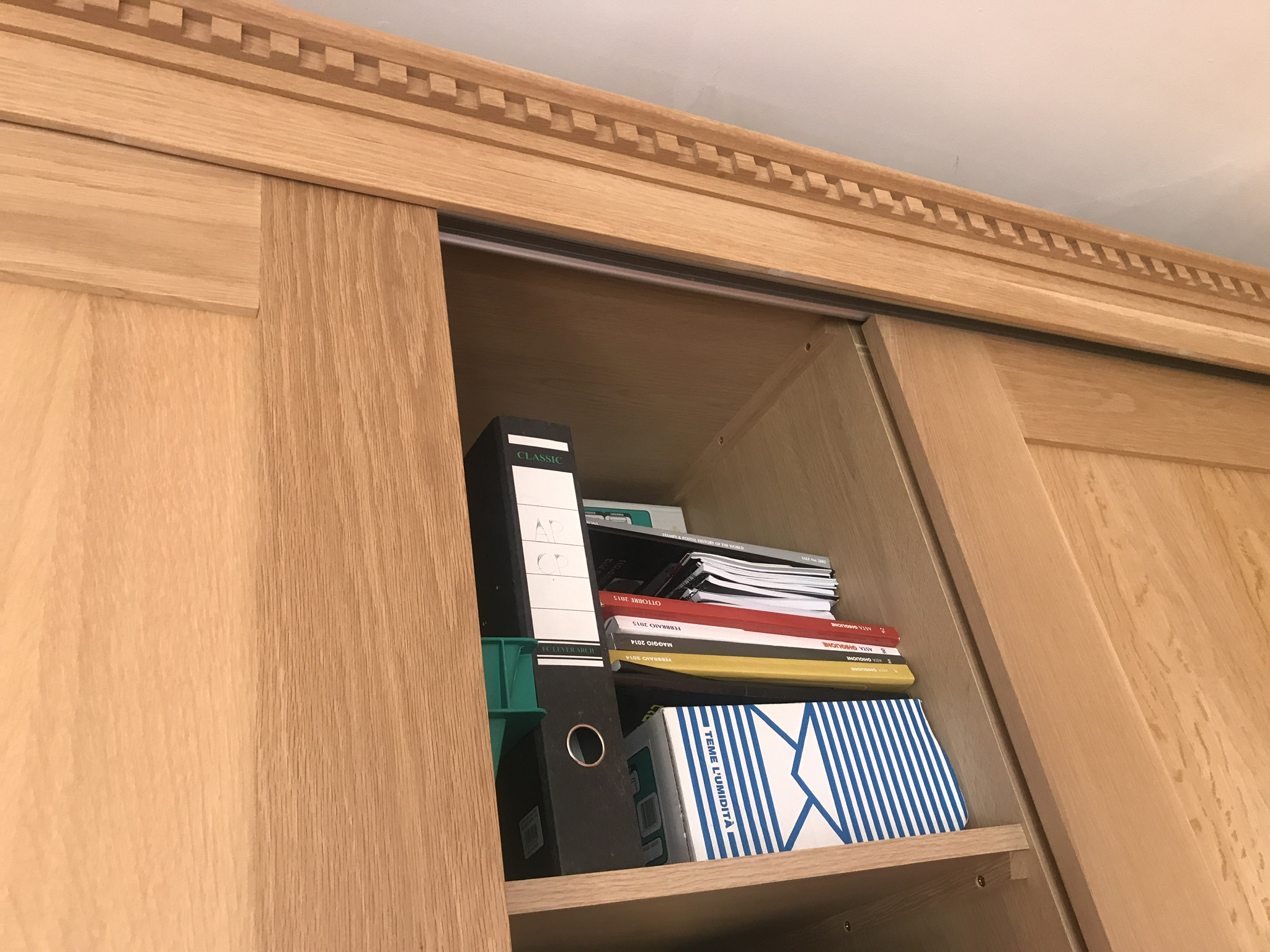cupboard1.png
