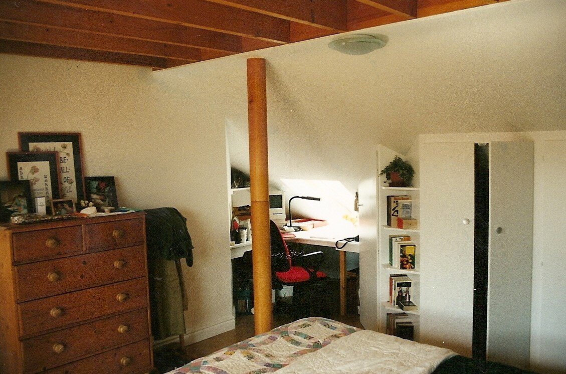 LOFT OFFICE.jpg