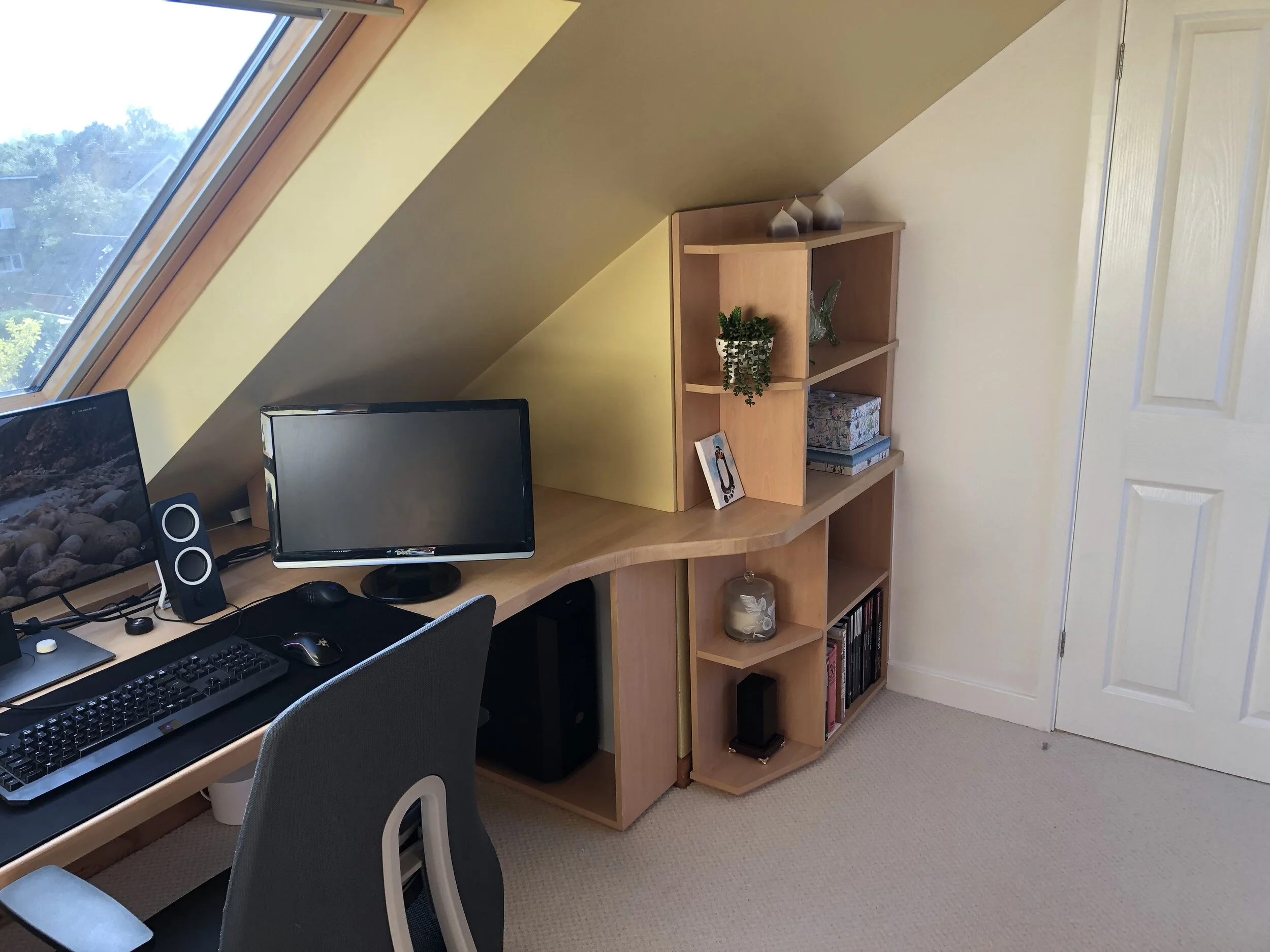 SYLVIA OFFICE PHOTO1.jpg