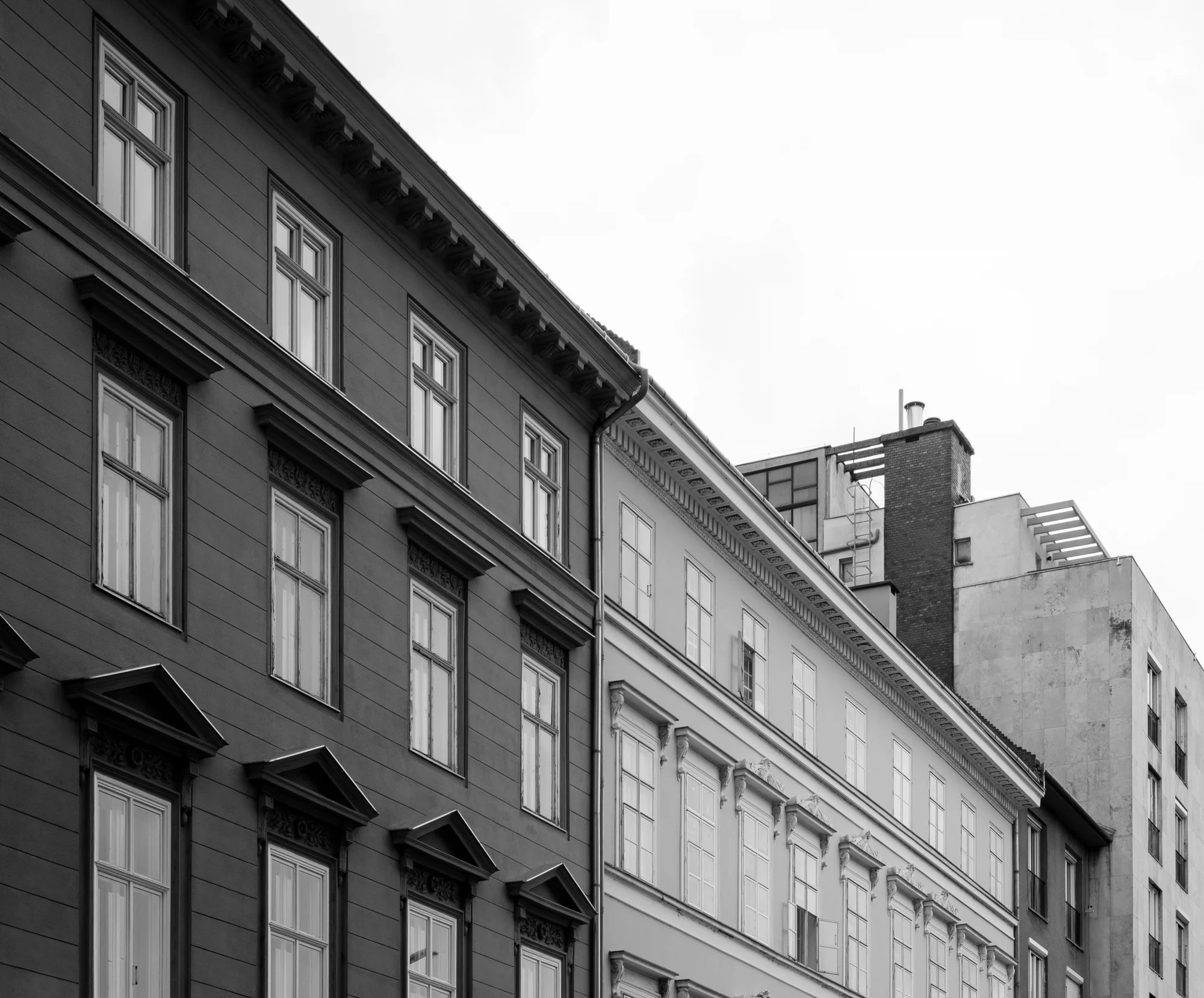 BUDAPEST - Photography by Mike Dugenio-1.jpg