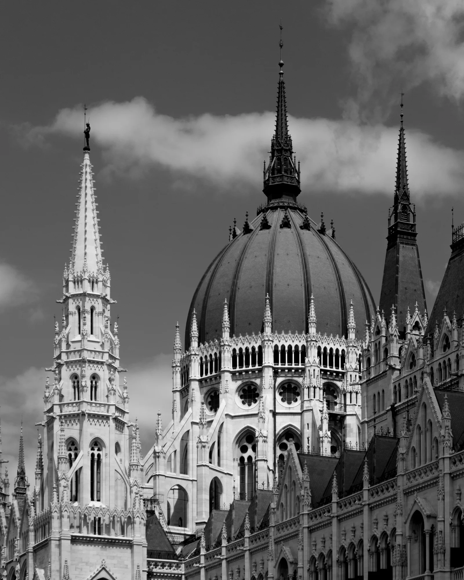 BUDAPEST - Photography by Mike Dugenio-9.jpg