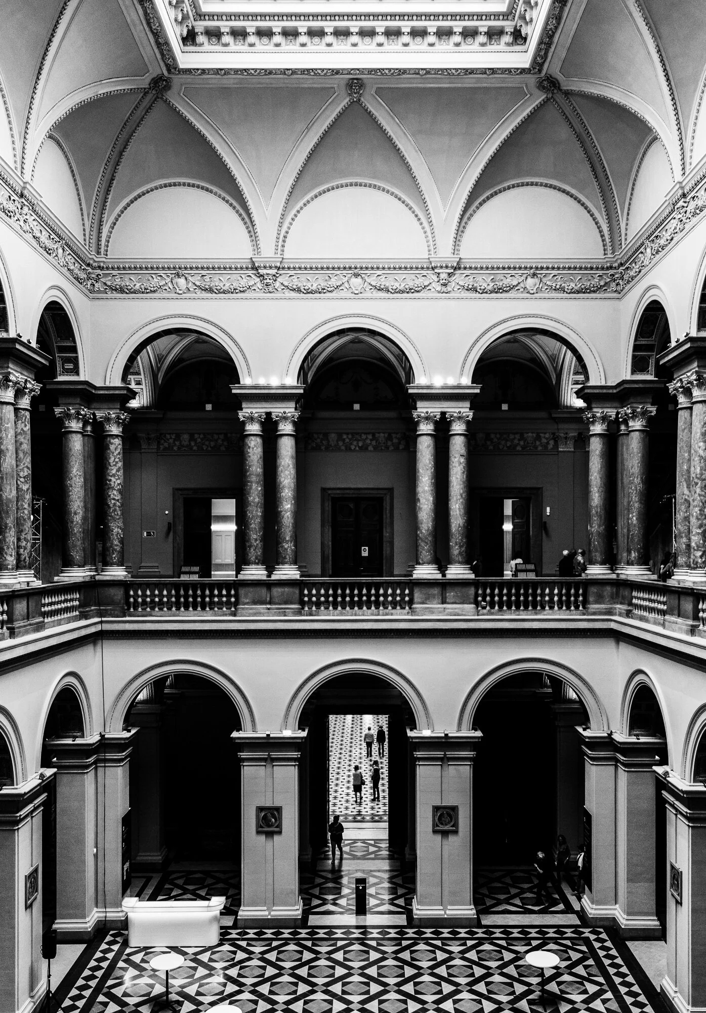 BUDAPEST+-+Photography+by+Mike+Dugenio-12.jpg