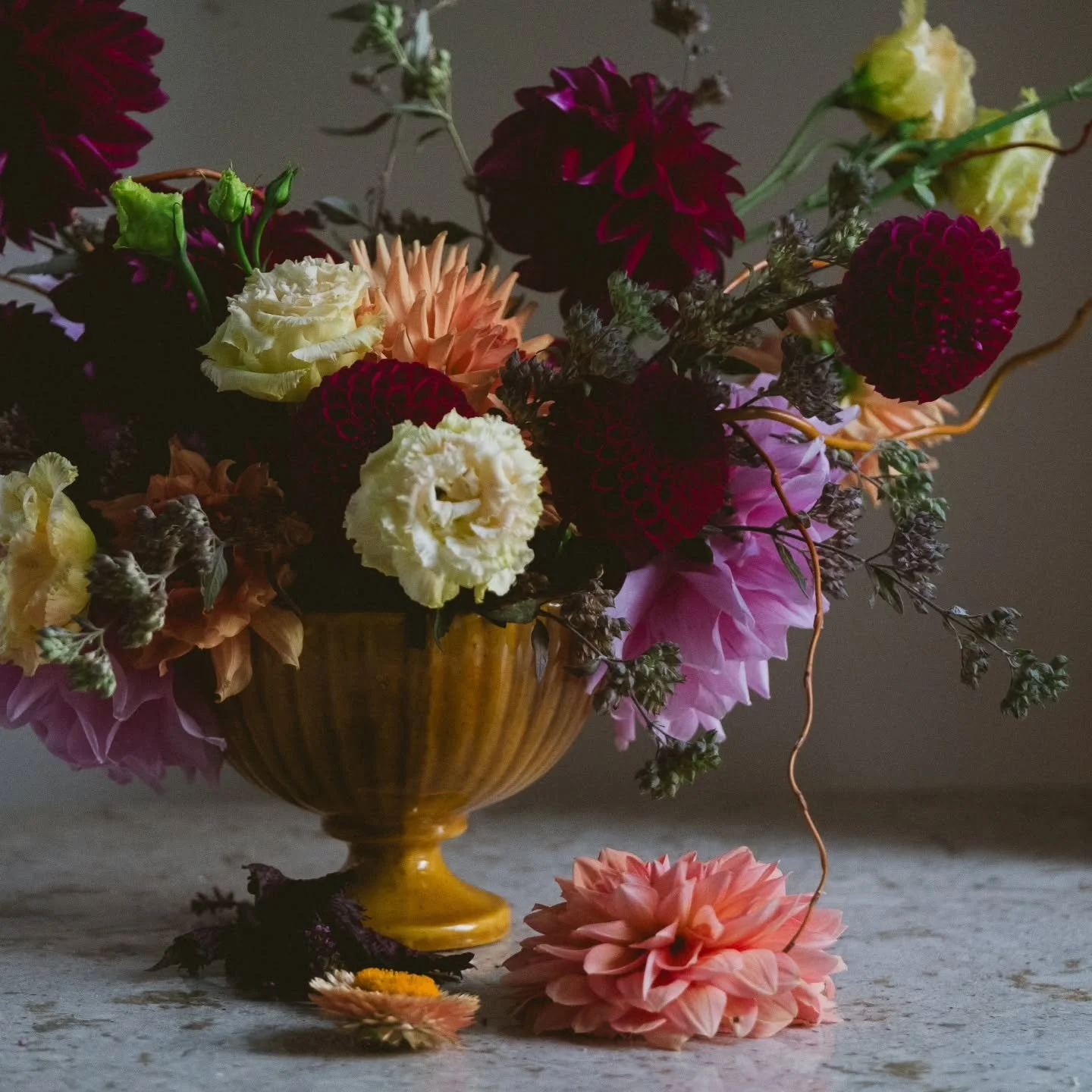 Super moody and maybe even a little spooky 🕸🦇

I loved designing these almost as much as the photos from @lunadulcehomestead who always gets my vibe.

#moodyflorals 
#locallygrownweddingflowers 
#farmerflorist 
#halloweenflowers